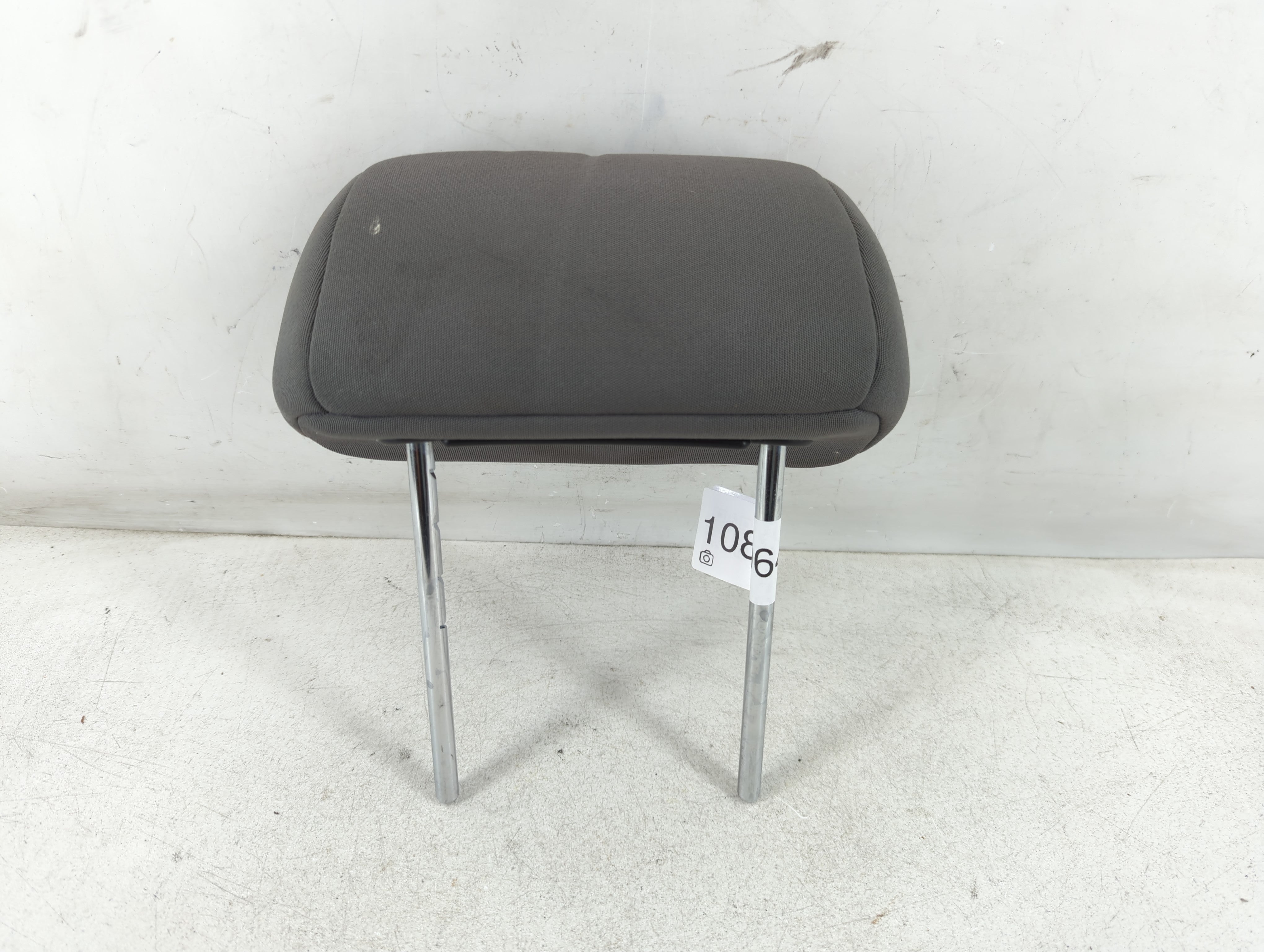 2013-2015 Hyundai Elantra Headrest Head Rest Front Driver Passenger Seat Fits Fits 2013 2014 2015 OEM Used Auto Parts - Oemusedautoparts1.com