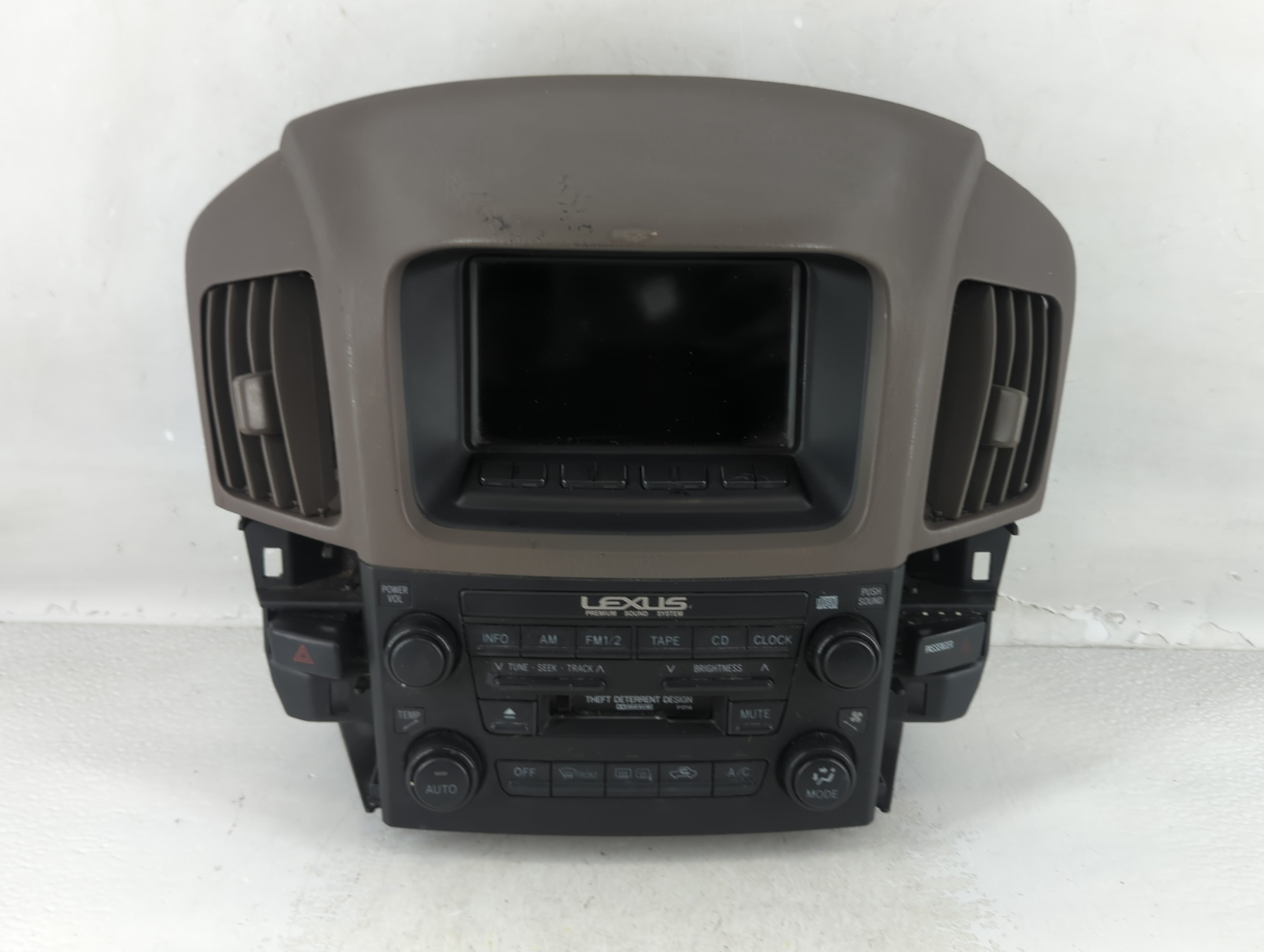 1999-2003 Lexus Rx300 Radio AM FM Cd Player Receiver Replacement P/N:86110-48030 Fits Fits 1999 2000 2001 2002 2003 OEM Used Auto Parts - Oemusedautoparts1.com