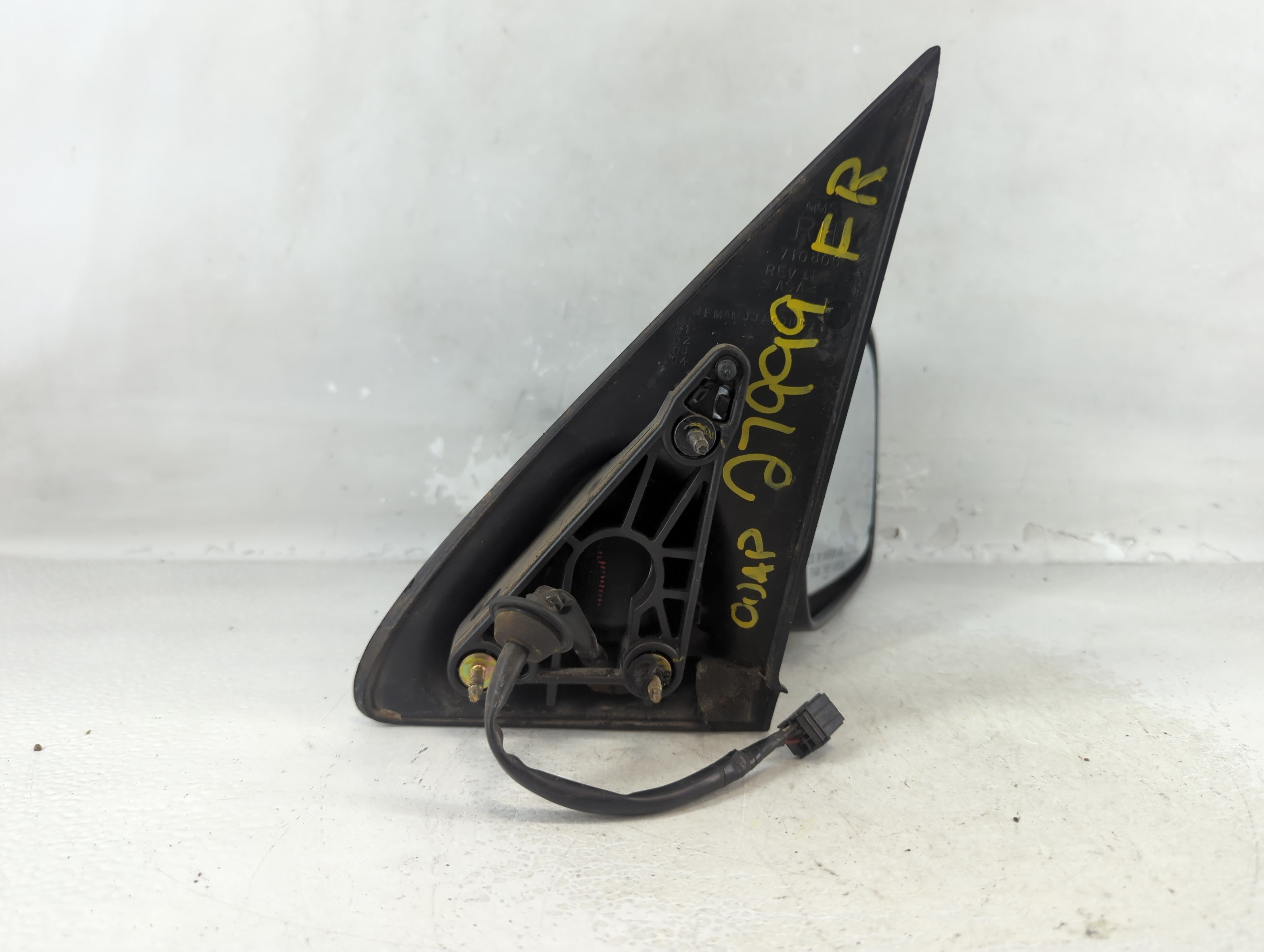2002-2007 Jeep Liberty Side Mirror Replacement Passenger Right View Door Mirror P/N:710806 Fits Fits 2002 2003 2004 2005 2006 2007 OEM Used Auto Parts - Oemusedautoparts1.com