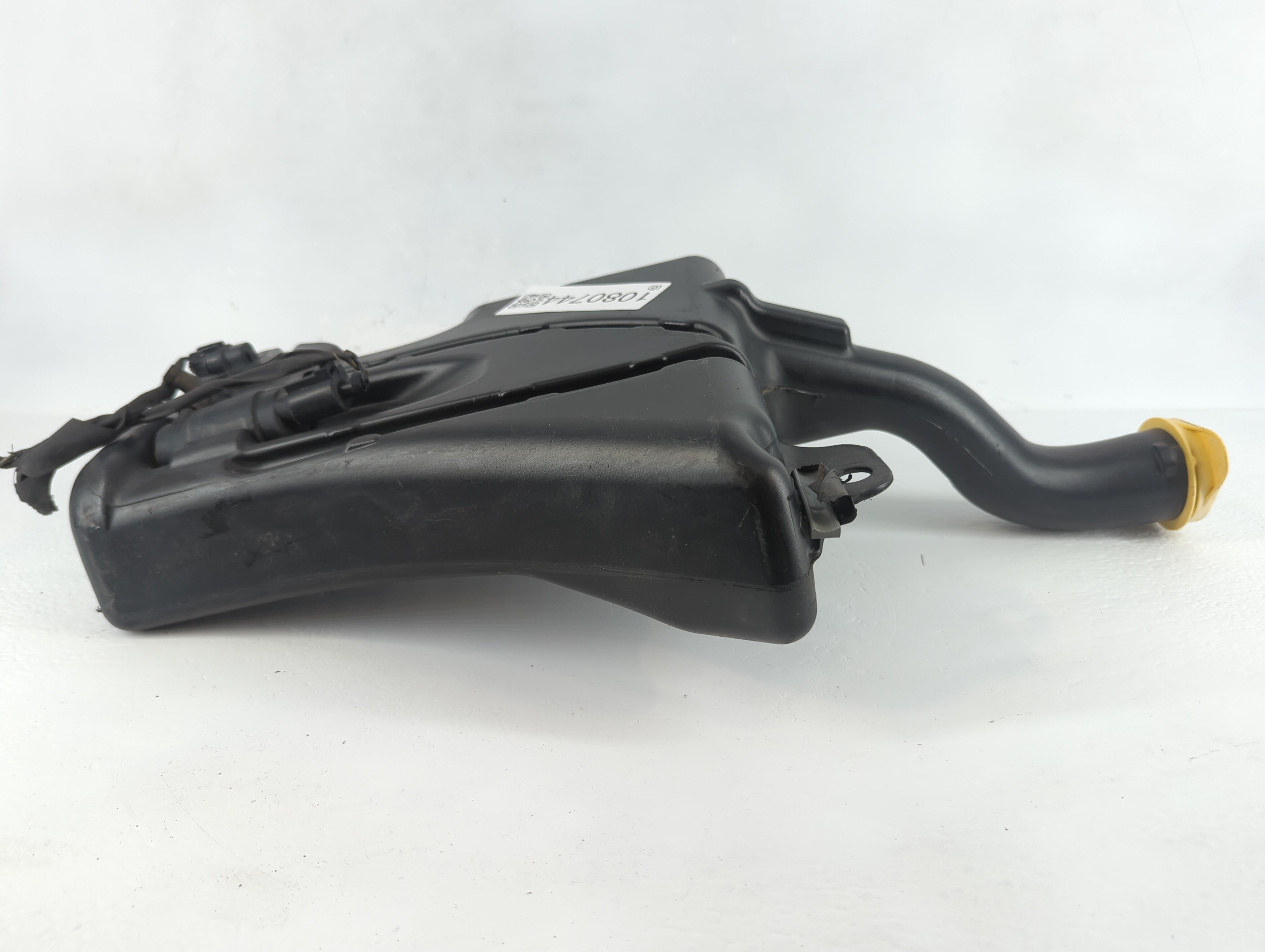 2013-2016 Dodge Dart Windshield Washer Fluid Reservoir Bottle Oem - Oemusedautoparts1.com
