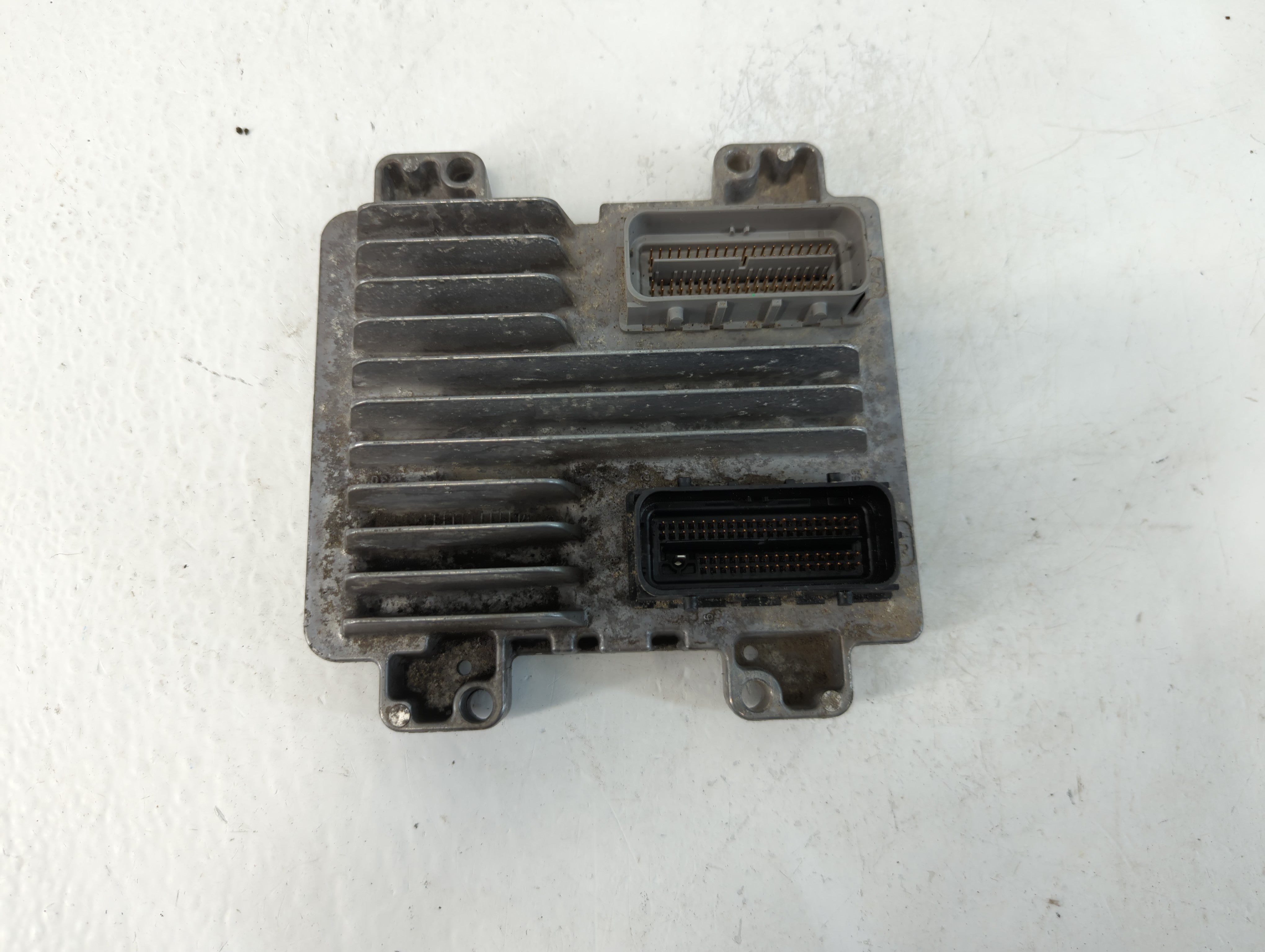 2008 Chevrolet Impala PCM Engine Control Computer ECU ECM PCU OEM P/N:12617568 Fits Fits 2009 2011 OEM Used Auto Parts - Oemusedautoparts1.com