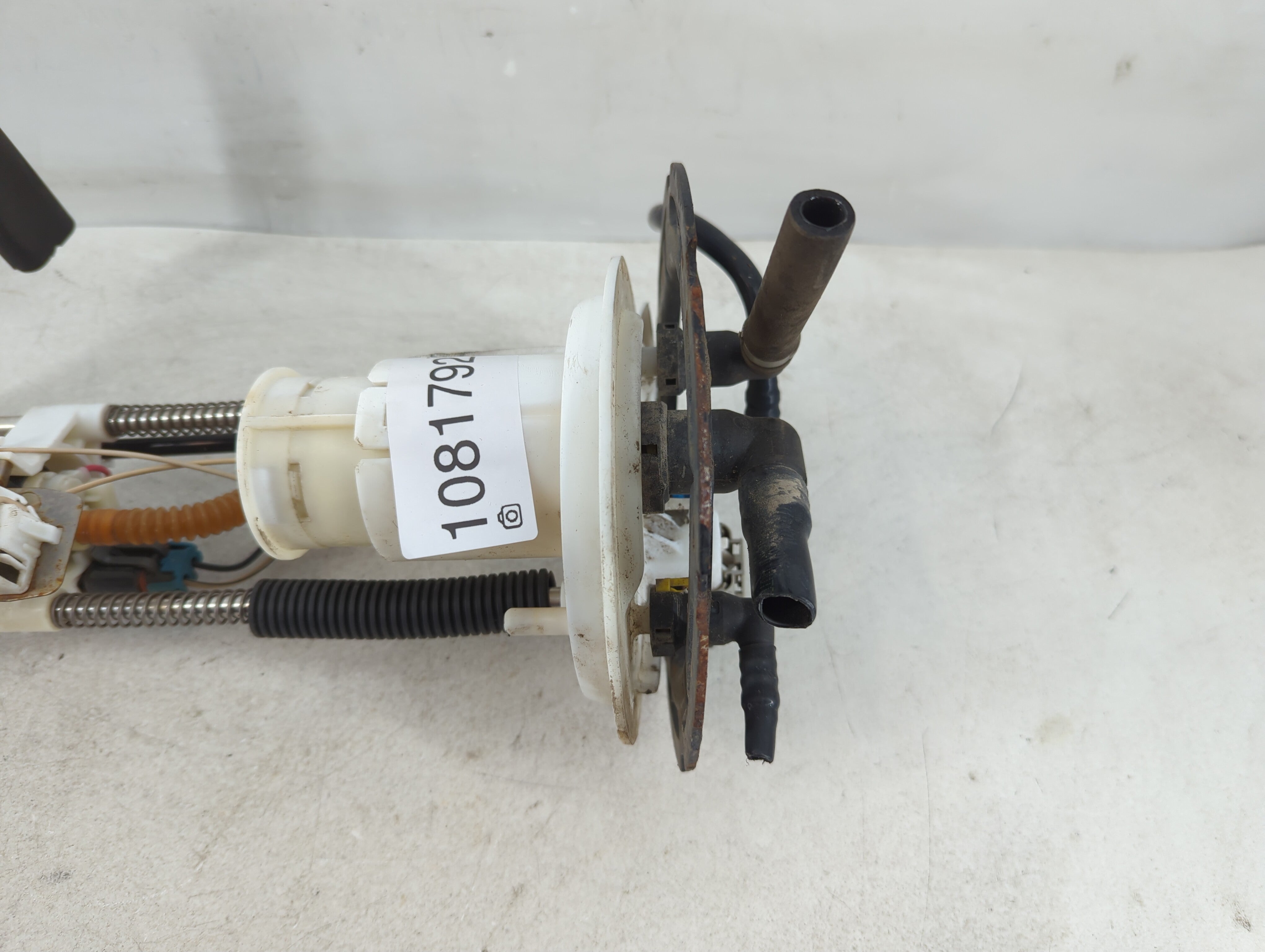 2006-2008 Ford F-150 Electrical Gas Fuel Pump Assembly - Oemusedautoparts1.com