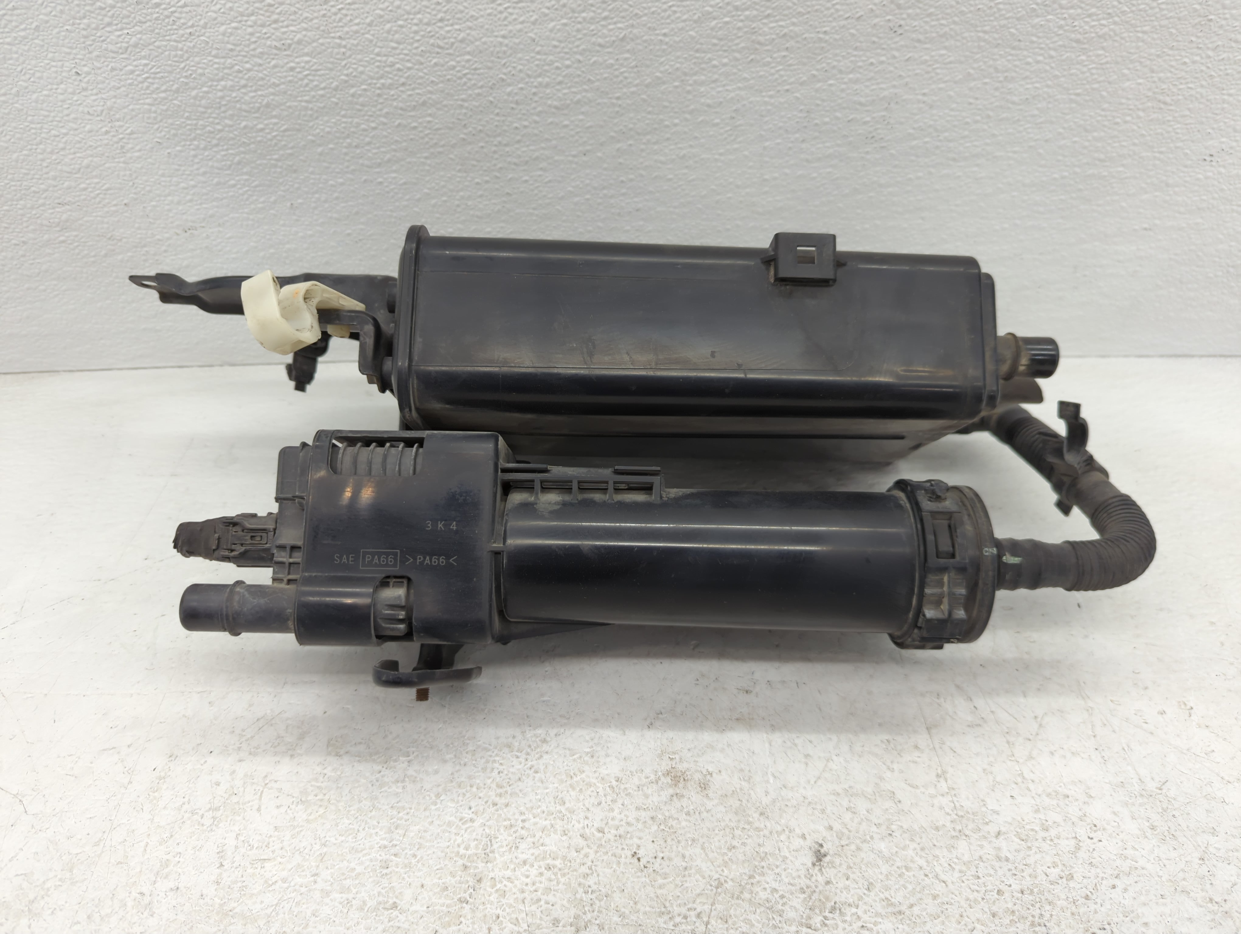 2013 Lexus Ct200h Fuel Vapor Charcoal Canister - Oemusedautoparts1.com