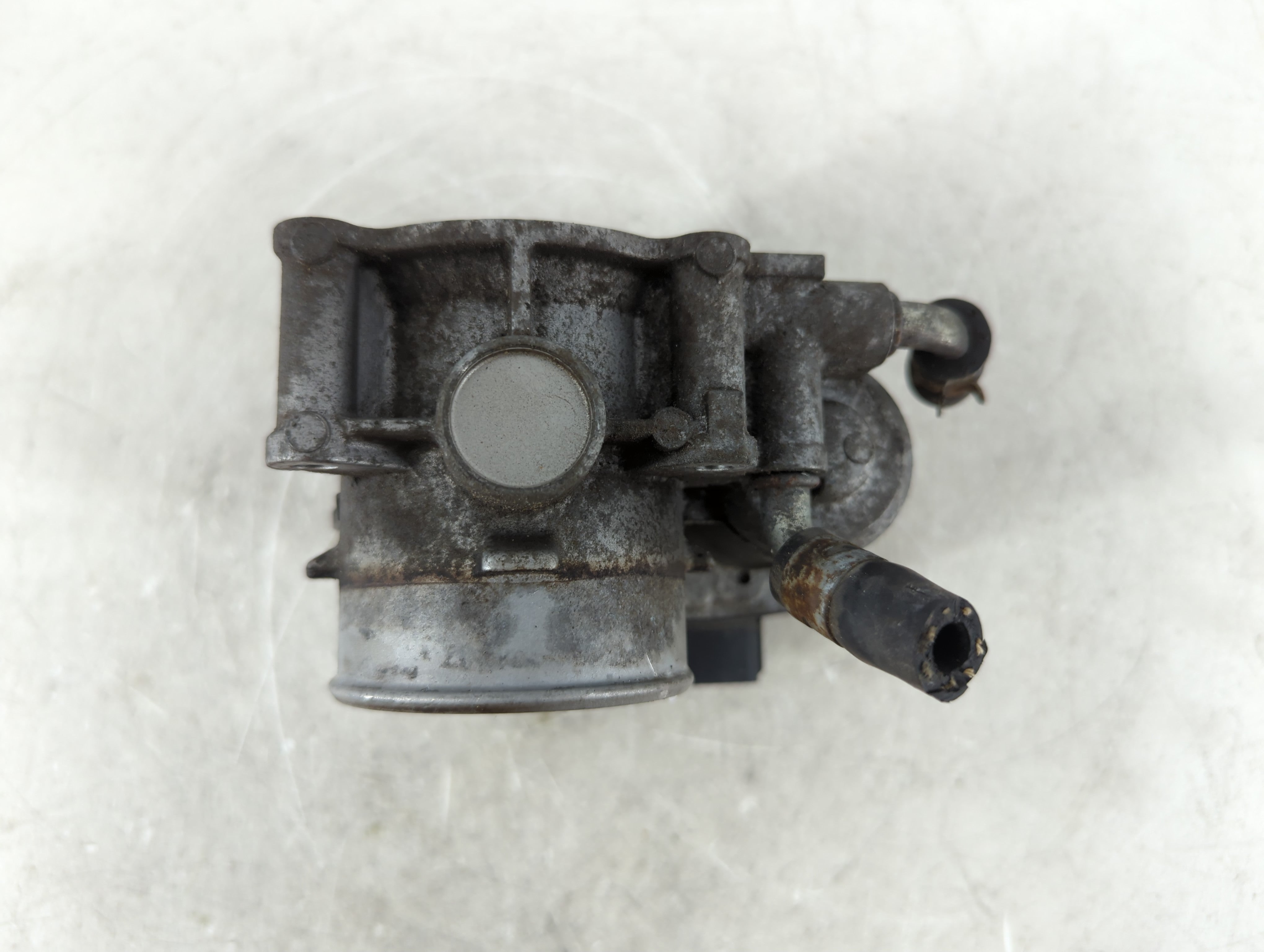 2008-2012 Mitsubishi Lancer Throttle Body P/N:57020 Fits Fits 2008 2009 2010 2011 2012 OEM Used Auto Parts - Oemusedautoparts1.com