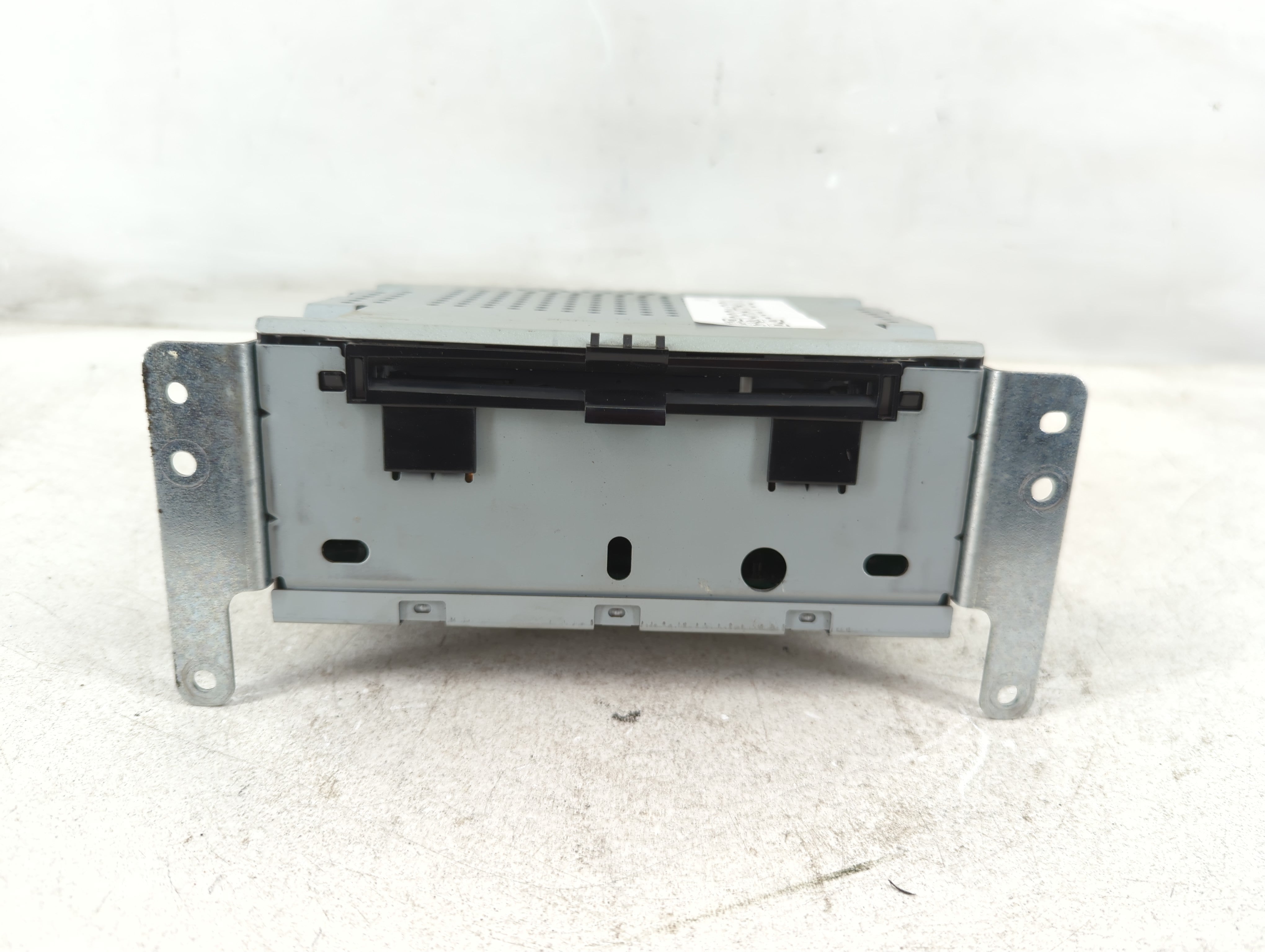 2015 Ford Expedition Radio AM FM Cd Player Receiver Replacement Fits OEM Used Auto Parts - Oemusedautoparts1.com