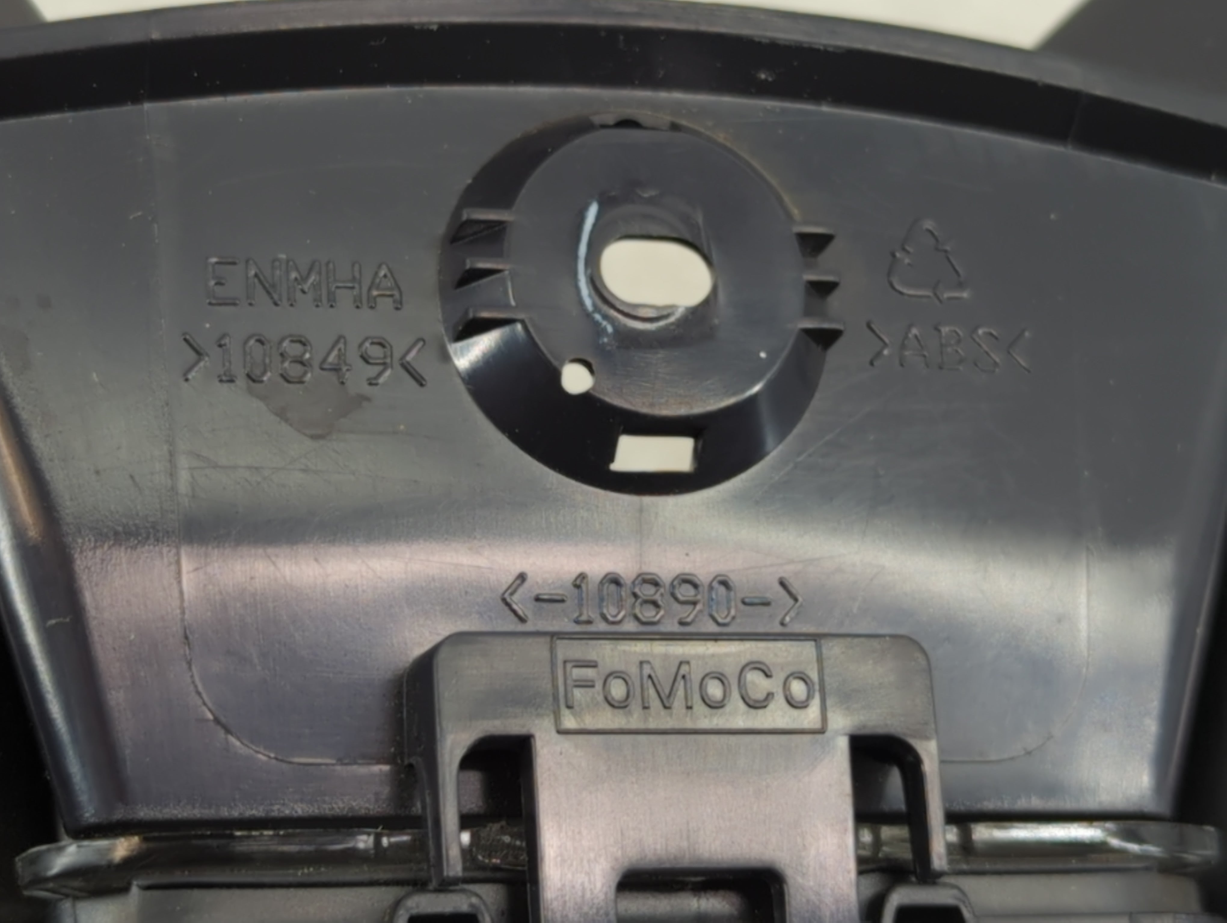 2014-2015 Ford Fiesta Instrument Cluster Speedometer Gauges Fits Fits 2014 2015 OEM Used Auto Parts - Oemusedautoparts1.com
