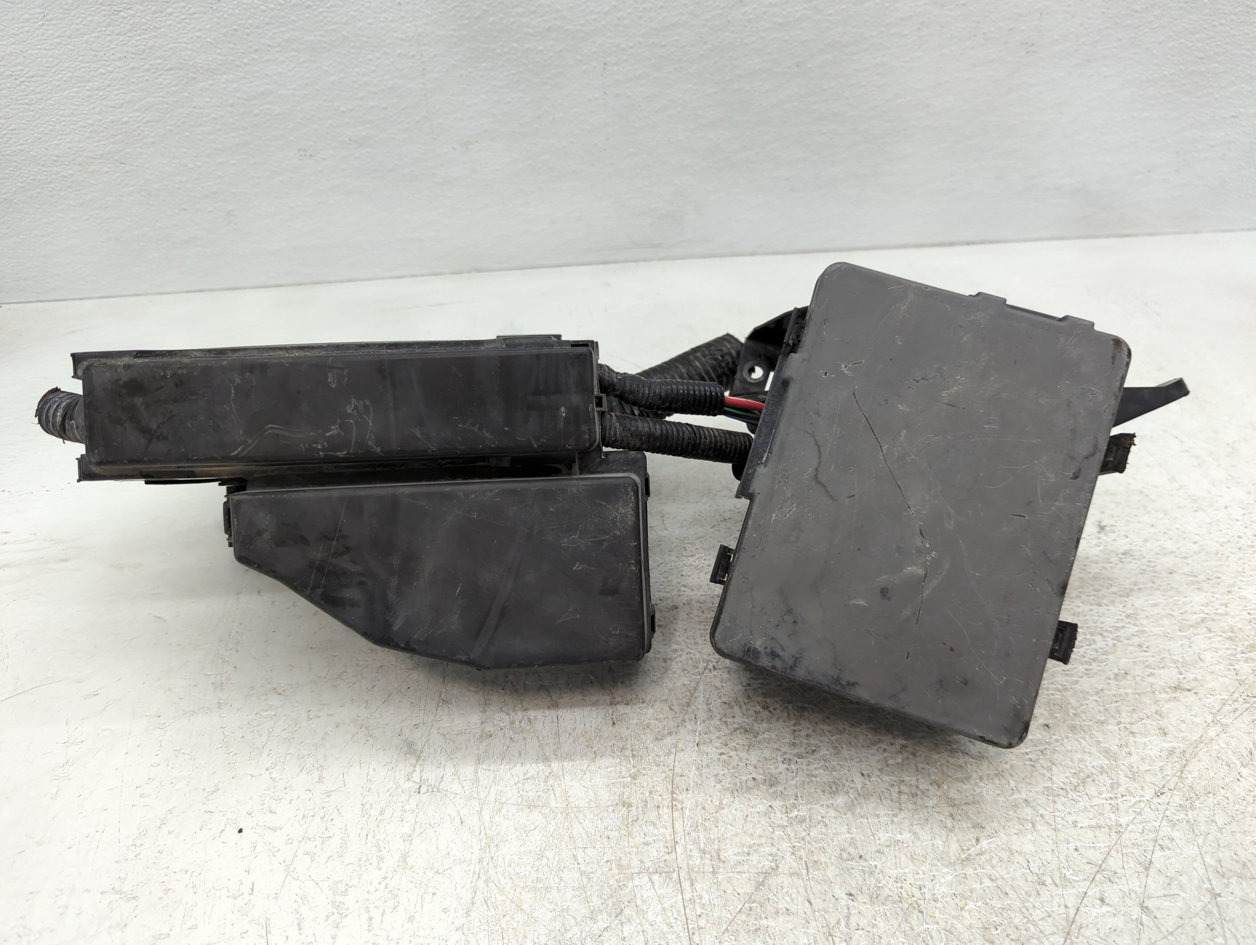 2015 Nissan Altima Fusebox Fuse Box Panel Relay Module P/N:3492 Fits OEM Used Auto Parts - Oemusedautoparts1.com