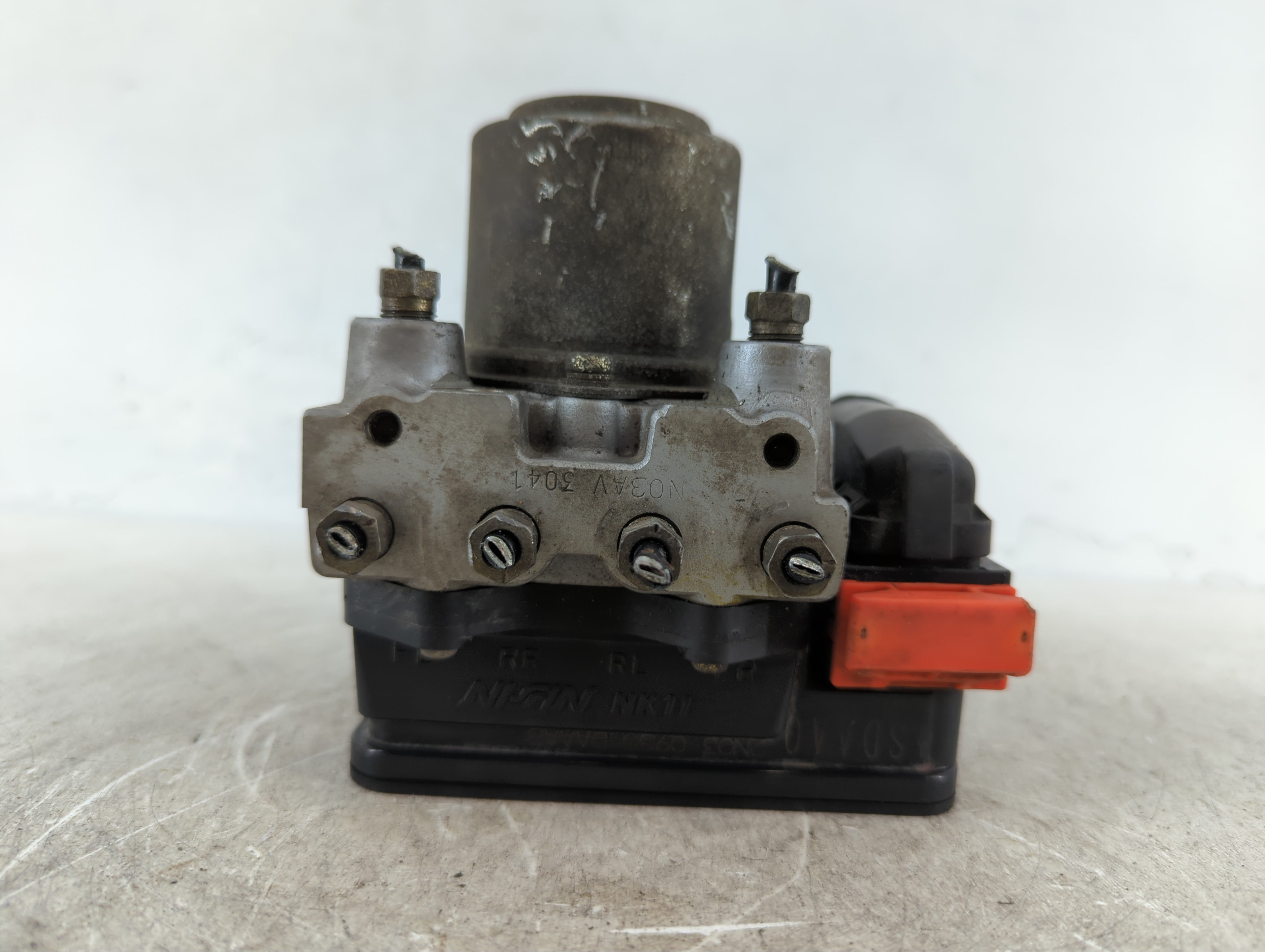 2003-2004 Honda Accord ABS Pump Control Module Replacement P/N:2N03-0950 Fits Fits 2003 2004 OEM Used Auto Parts - Oemusedautoparts1.com