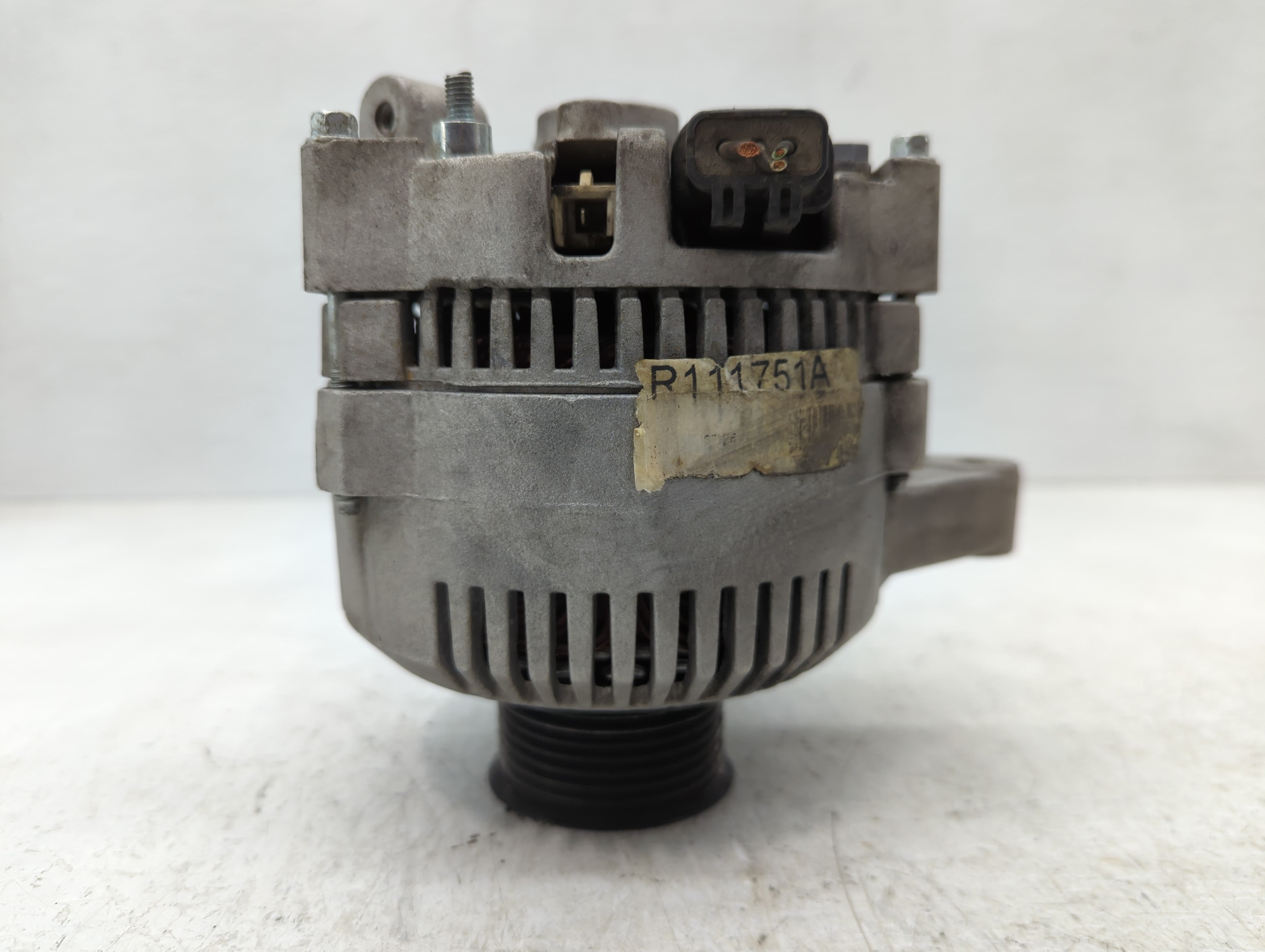 1997-2002 Ford F-150 Alternator Replacement Generator Charging Assembly Engine OEM P/N:R111751A Fits OEM Used Auto Parts - Oemusedautoparts1.com