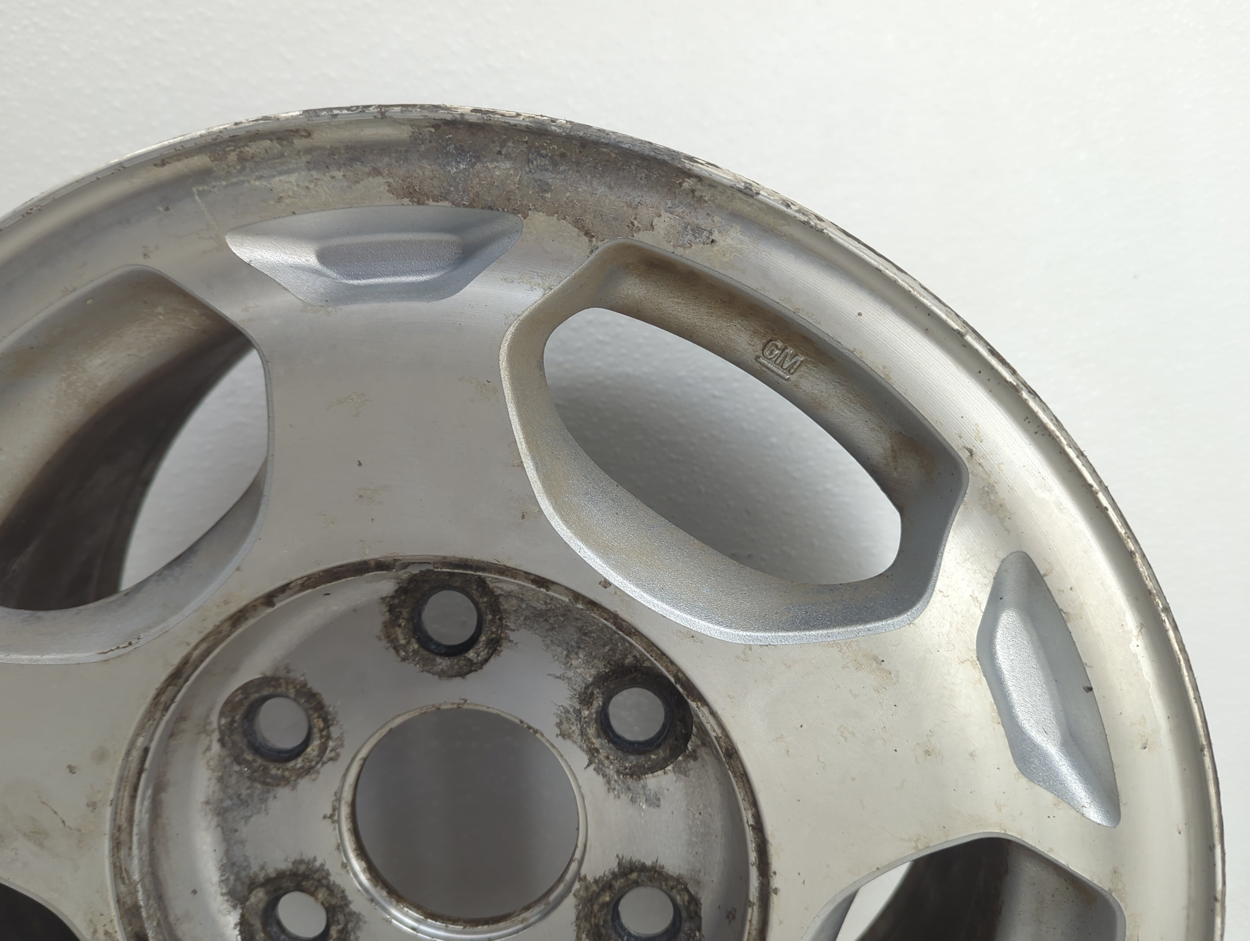 2003-2007 Chevrolet Silverado 1500 Wheel Rim Oem - Oemusedautoparts1.com