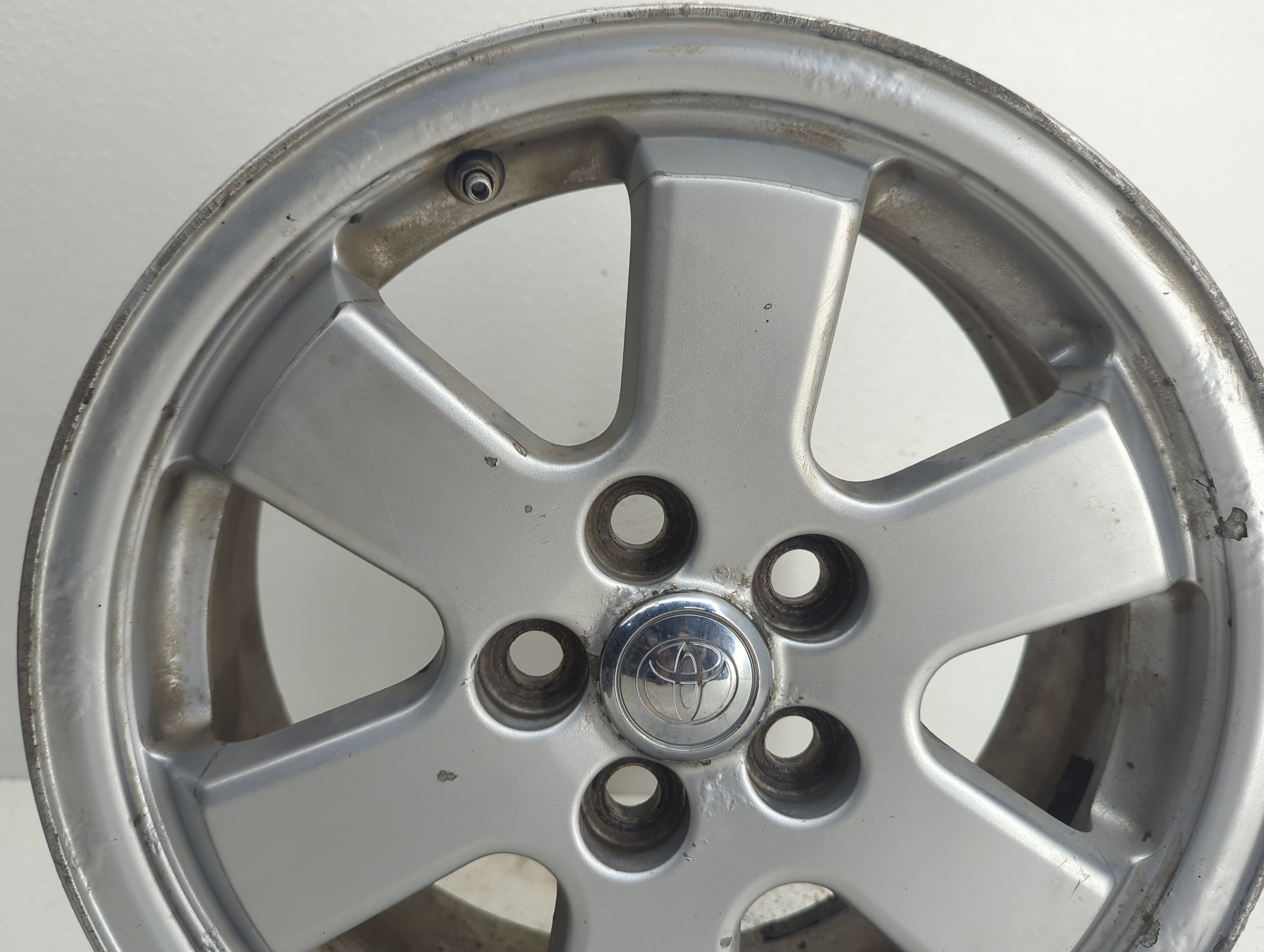 2004-2009 Toyota Prius Wheel Rim Oem - Oemusedautoparts1.com