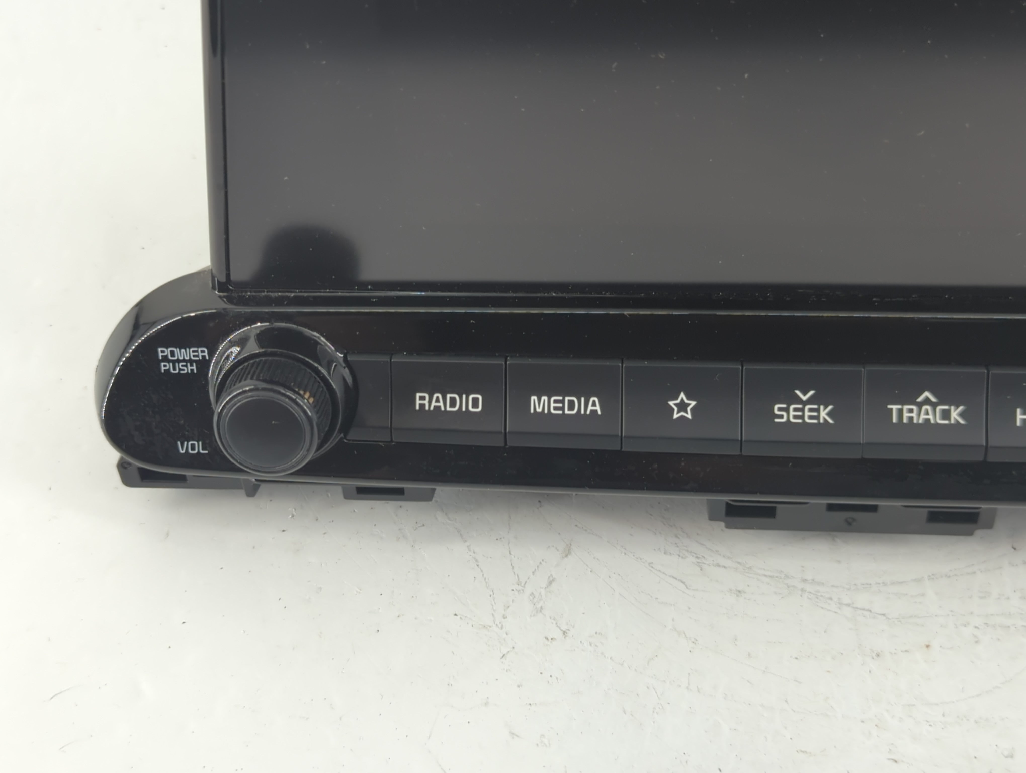 2019-2021 Kia Forte Radio AM FM Cd Player Receiver Replacement P/N:96160M7070WK Fits Fits 2019 2020 2021 OEM Used Auto Parts - Oemusedautoparts1.com