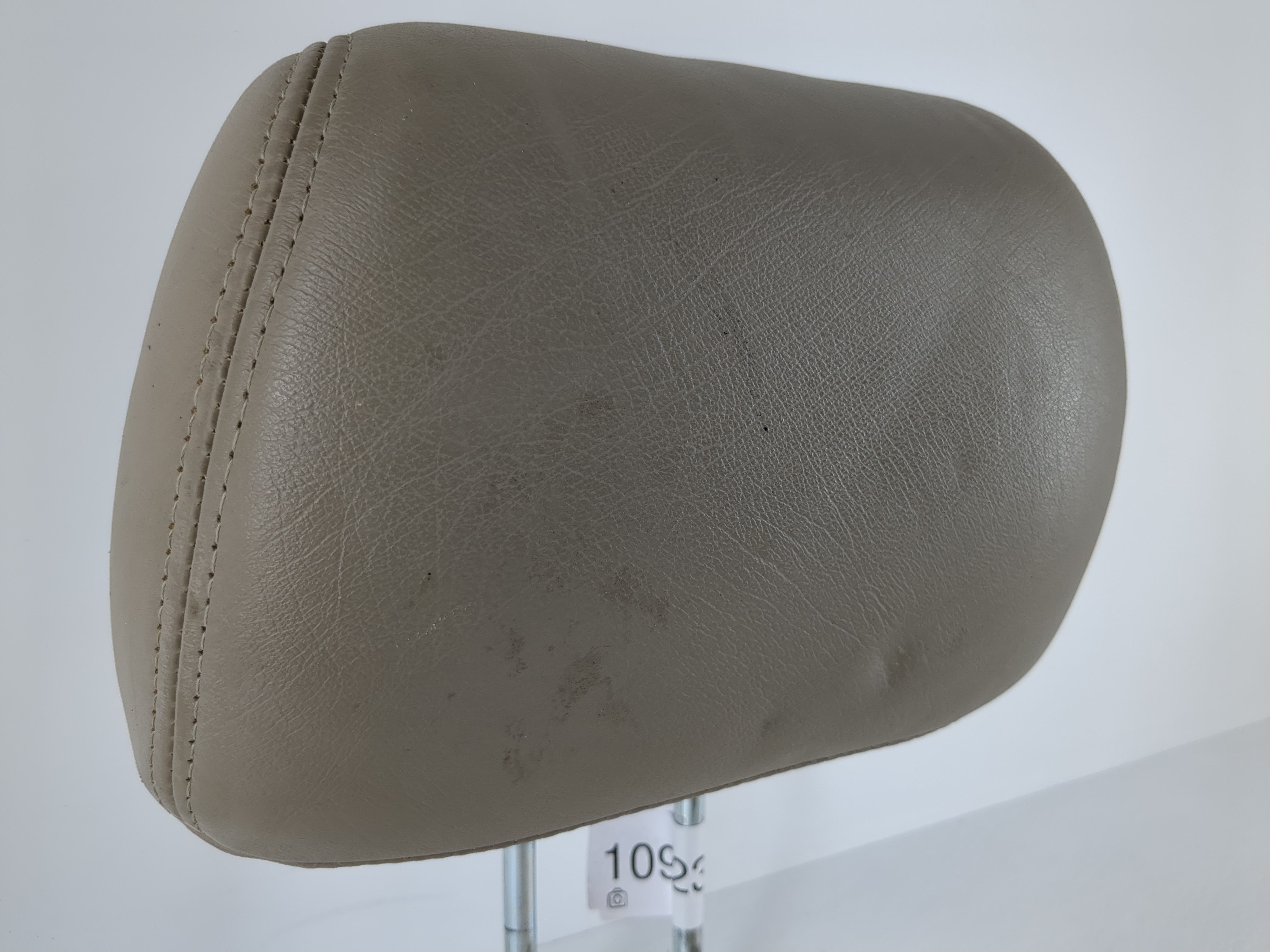 1998-1999 Honda Accord Headrest Head Rest Front Driver Passenger Seat Fits Fits 1998 1999 OEM Used Auto Parts - Oemusedautoparts1.com