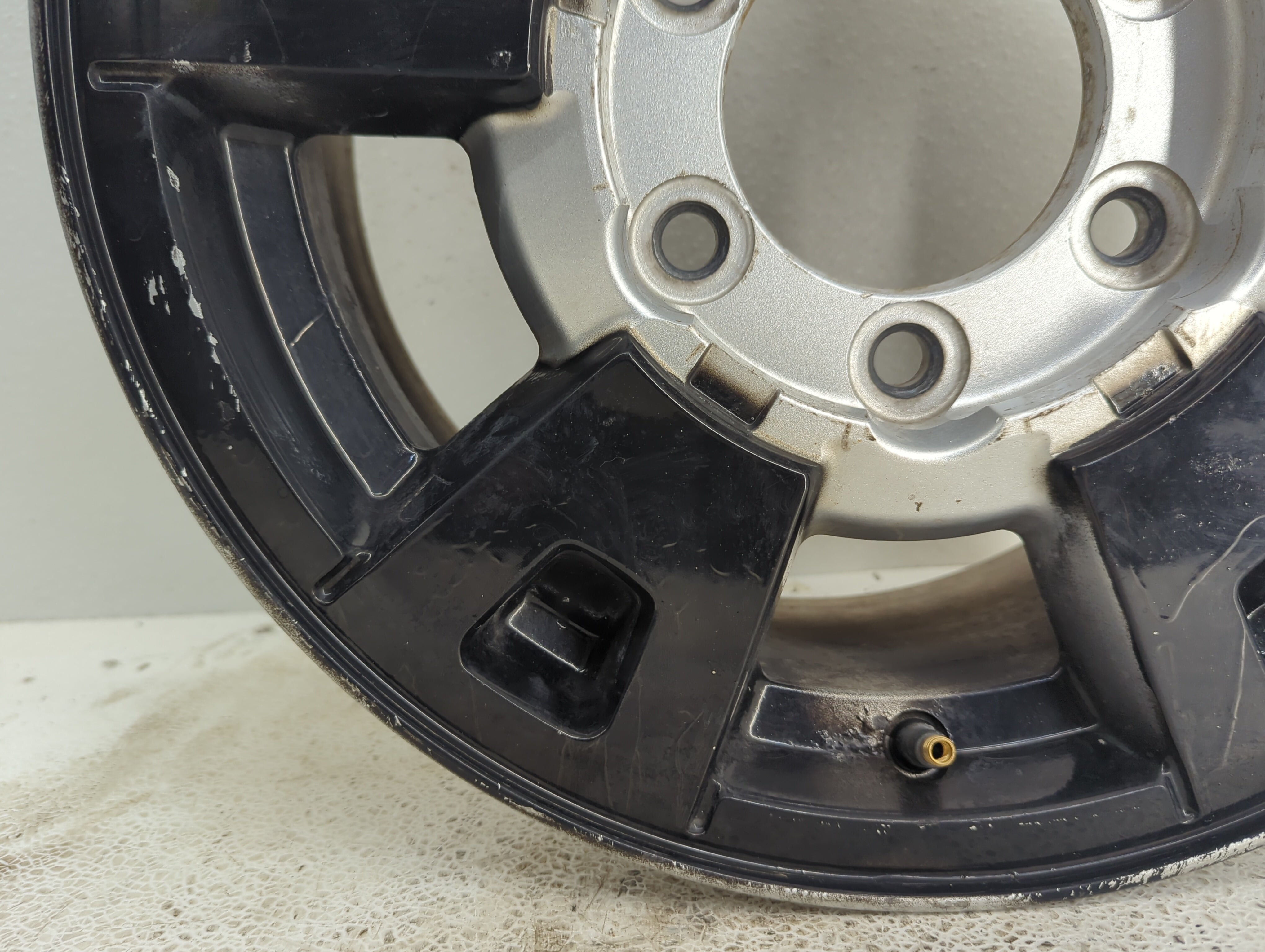 2004-2008 Chevrolet Colorado Wheel Rim Oem - Oemusedautoparts1.com