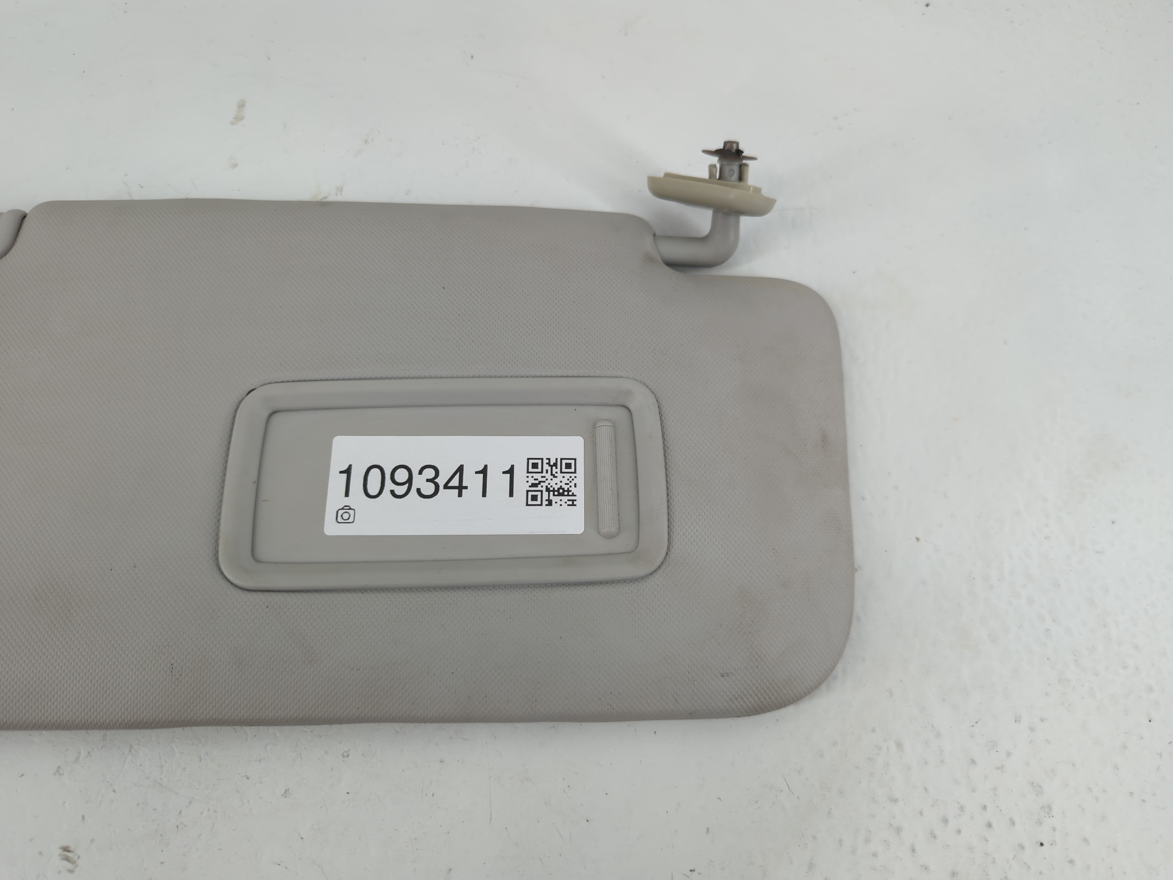 2010 Subaru Forester Sun Visor Shade Replacement Passenger Right Mirror Fits OEM Used Auto Parts - Oemusedautoparts1.com
