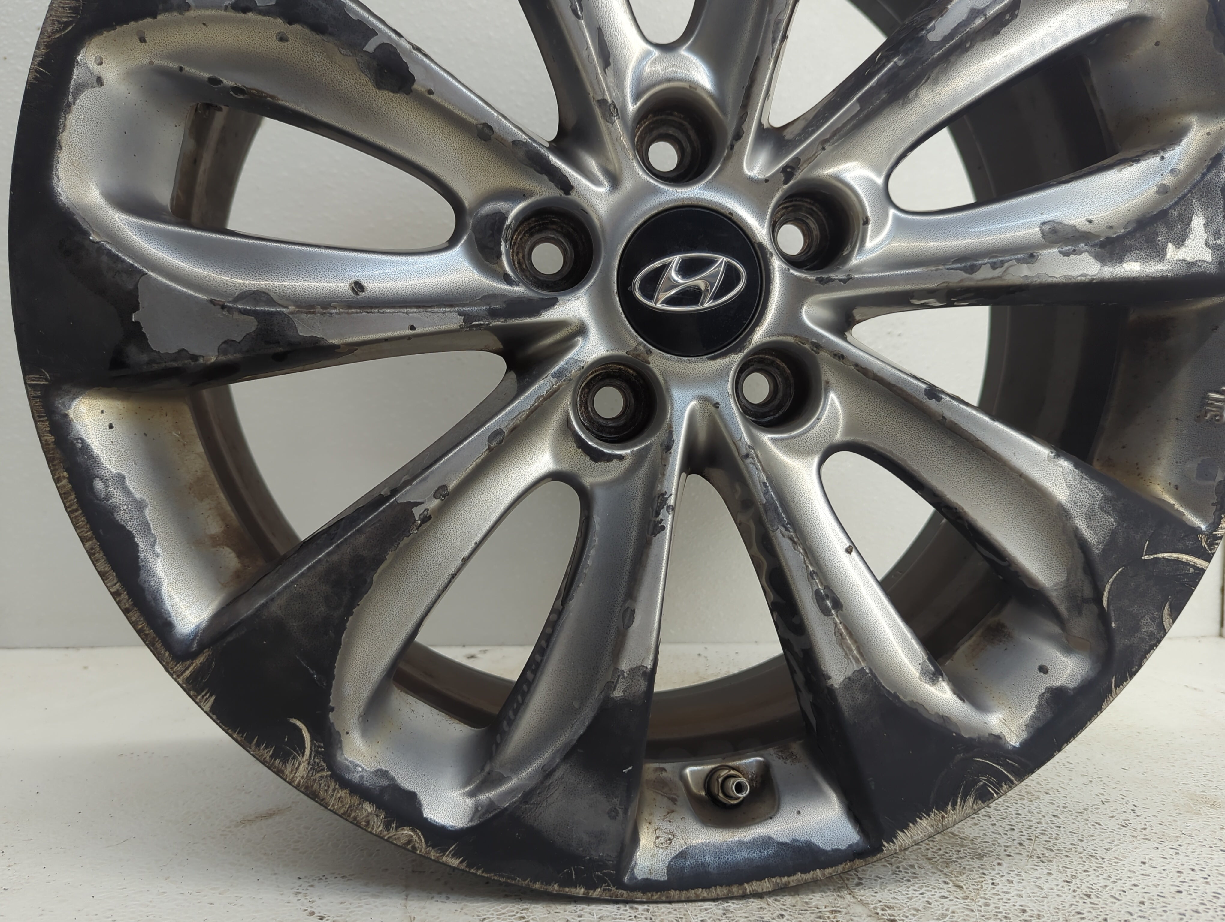 2011-2013 Hyundai Sonata Wheel Rim Oem - Oemusedautoparts1.com