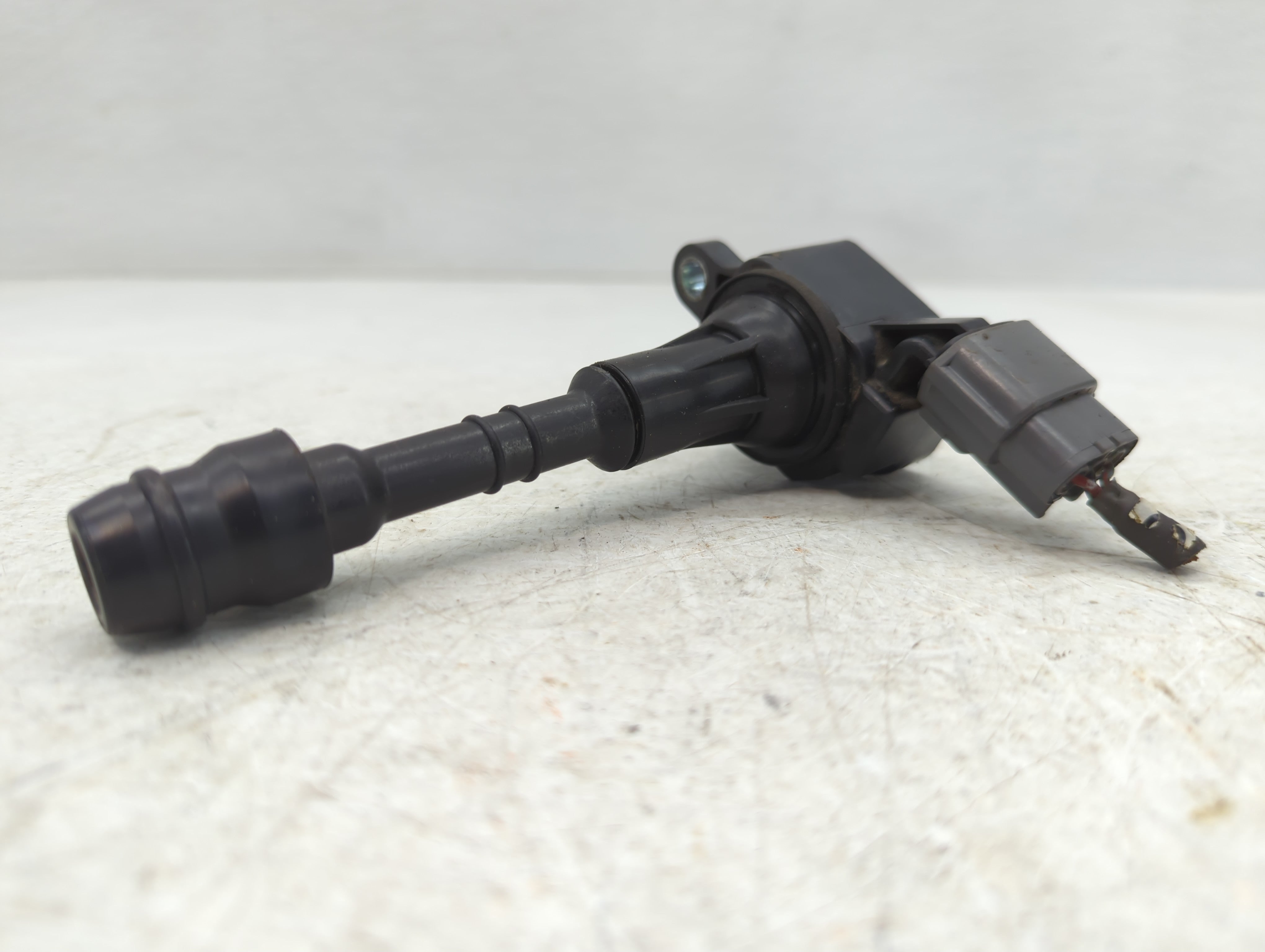2005-2019 Nissan Frontier Ignition Coil Igniter Pack - Oemusedautoparts1.com