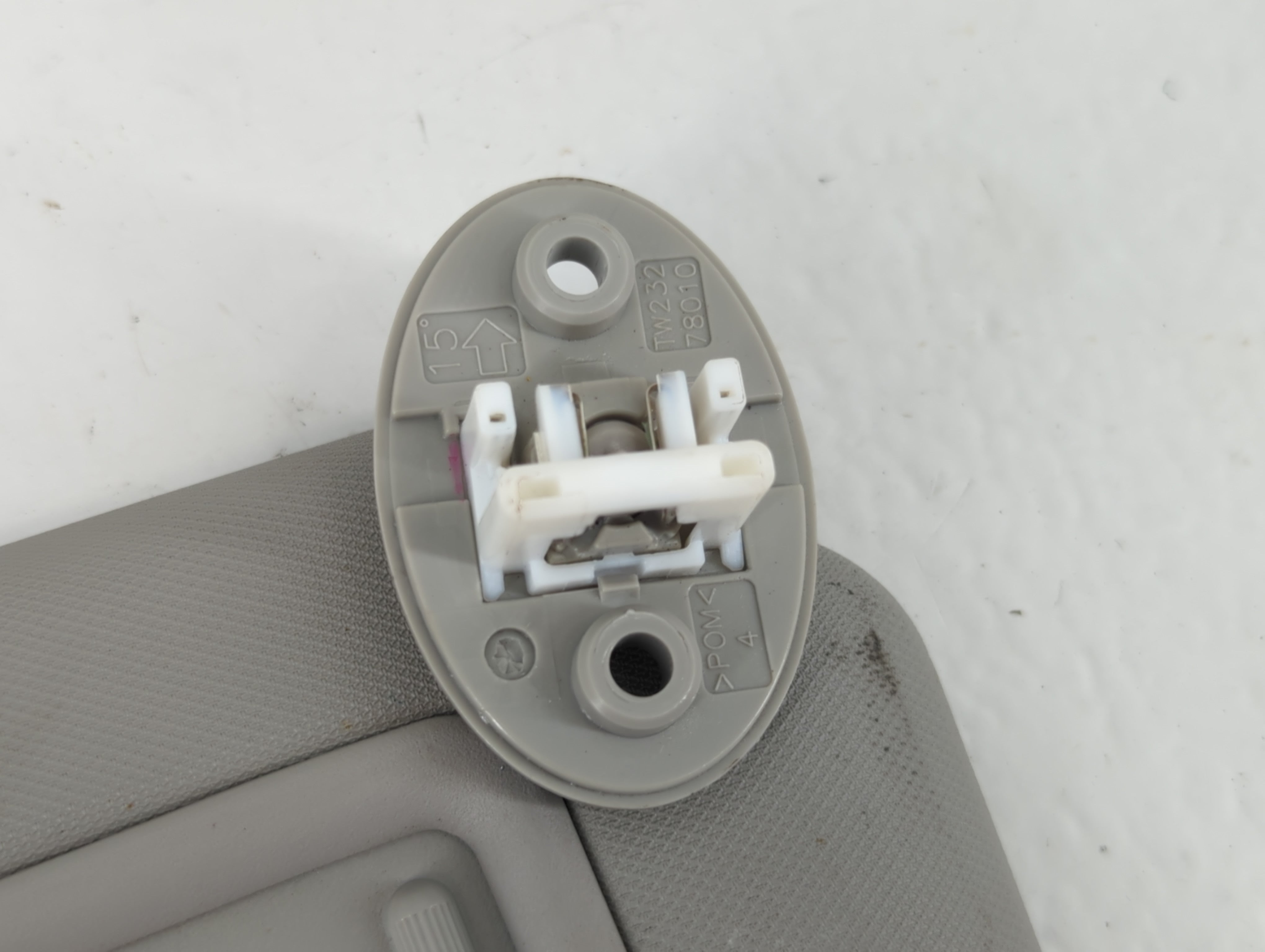 2013-2018 Toyota Rav4 Sun Visor Shade Replacement Passenger Right Mirror Fits Fits 2013 2014 2015 2016 2017 2018 OEM Used Auto Parts - Oemusedautoparts1.com