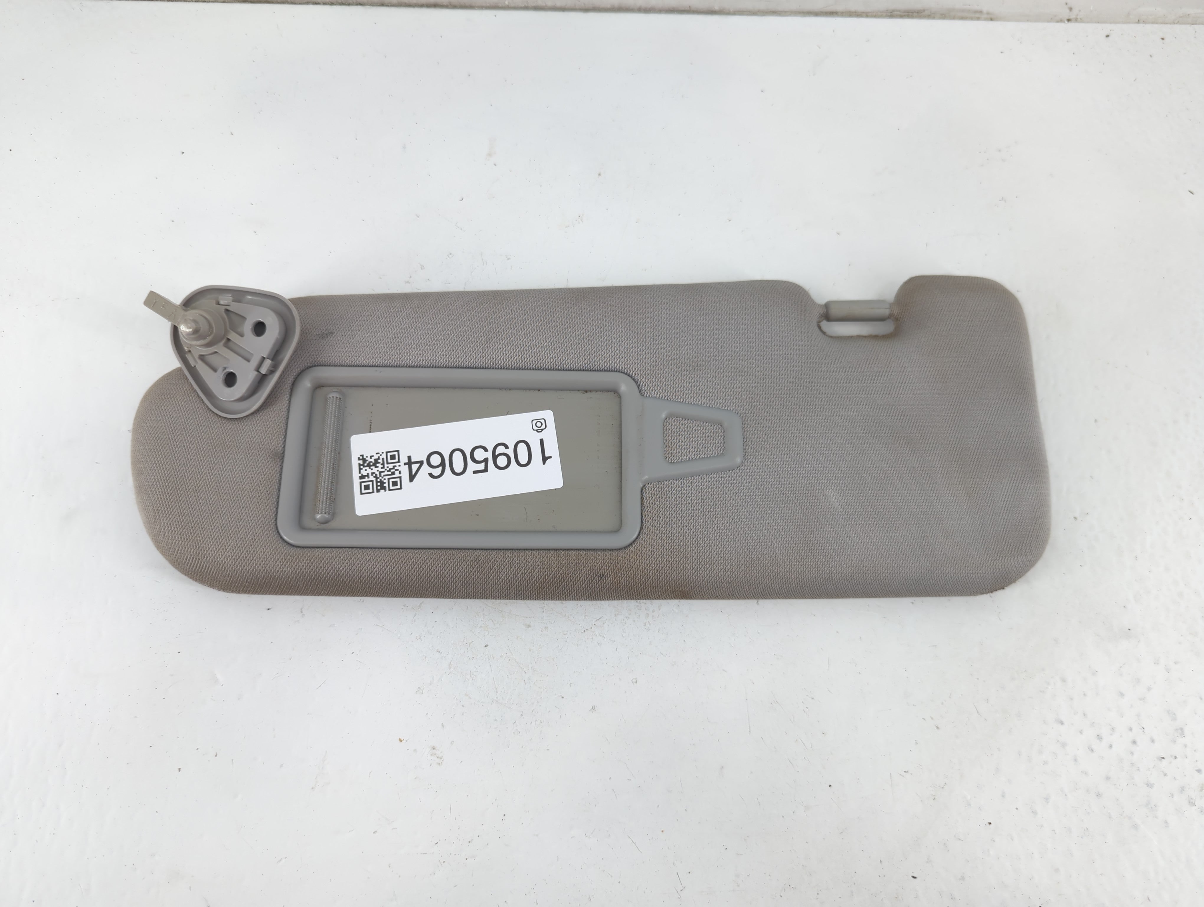 2011-2015 Hyundai Sonata Sun Visor Shade Replacement Driver Left Mirror Fits Fits 2011 2012 2013 2014 2015 OEM Used Auto Parts - Oemusedautoparts1.com