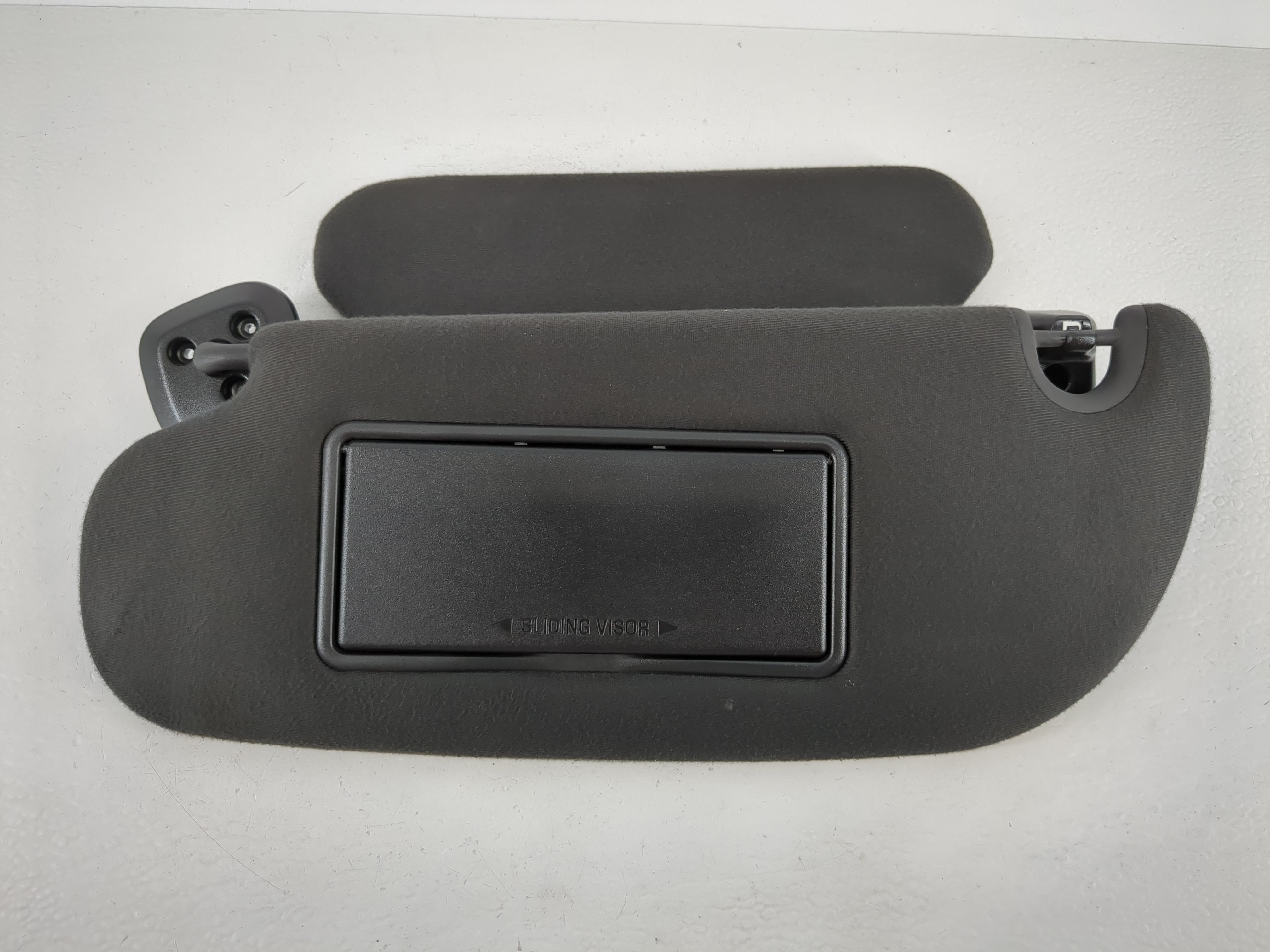 2010 Ford Expedition Sun Visor Shade Replacement Driver Left Mirror Fits OEM Used Auto Parts - Oemusedautoparts1.com