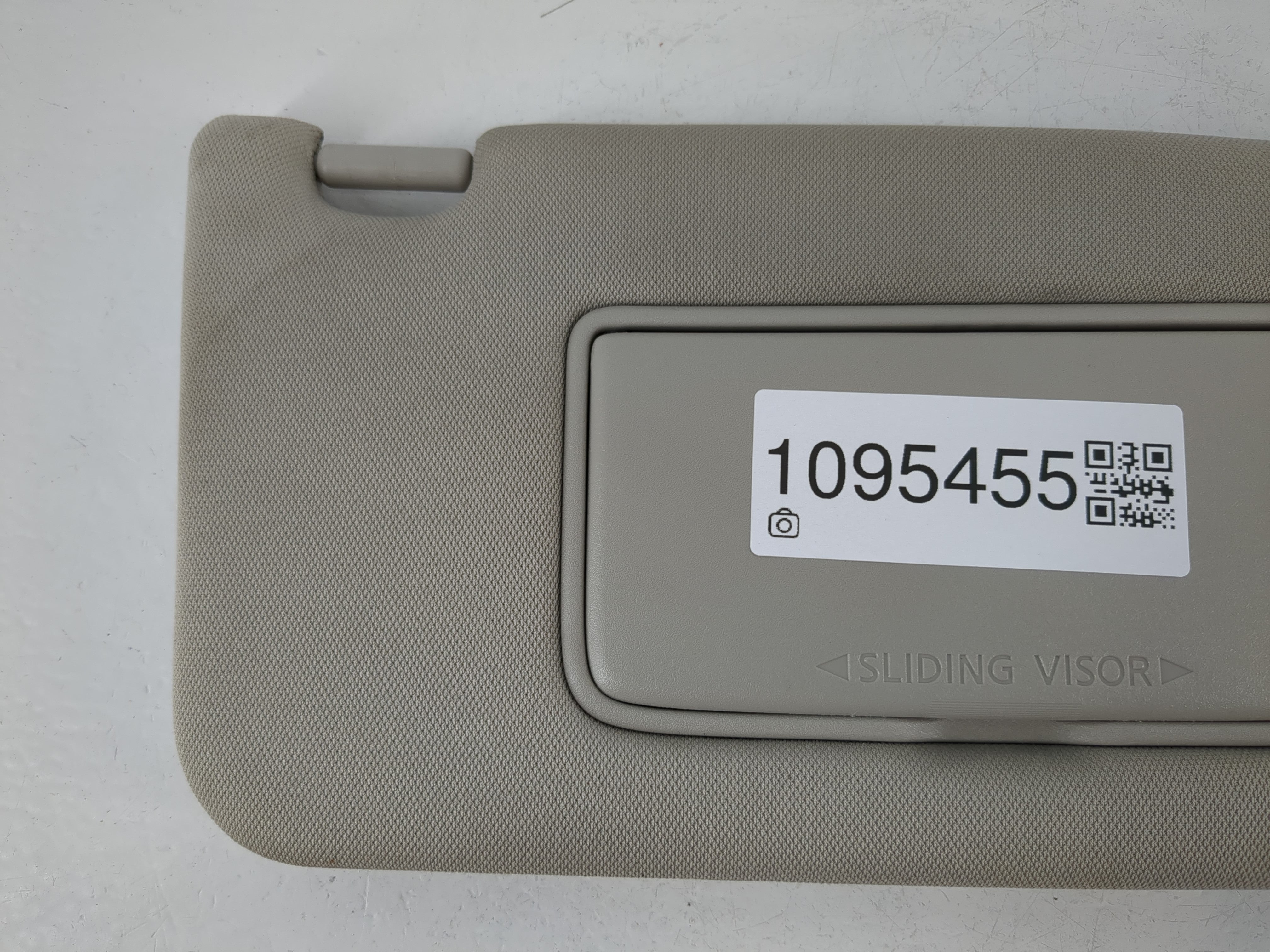 2018-2021 Nissan Maxima Sun Visor Shade Replacement Passenger Right Mirror Fits Fits 2018 2019 2020 2021 OEM Used Auto Parts - Oemusedautoparts1.com