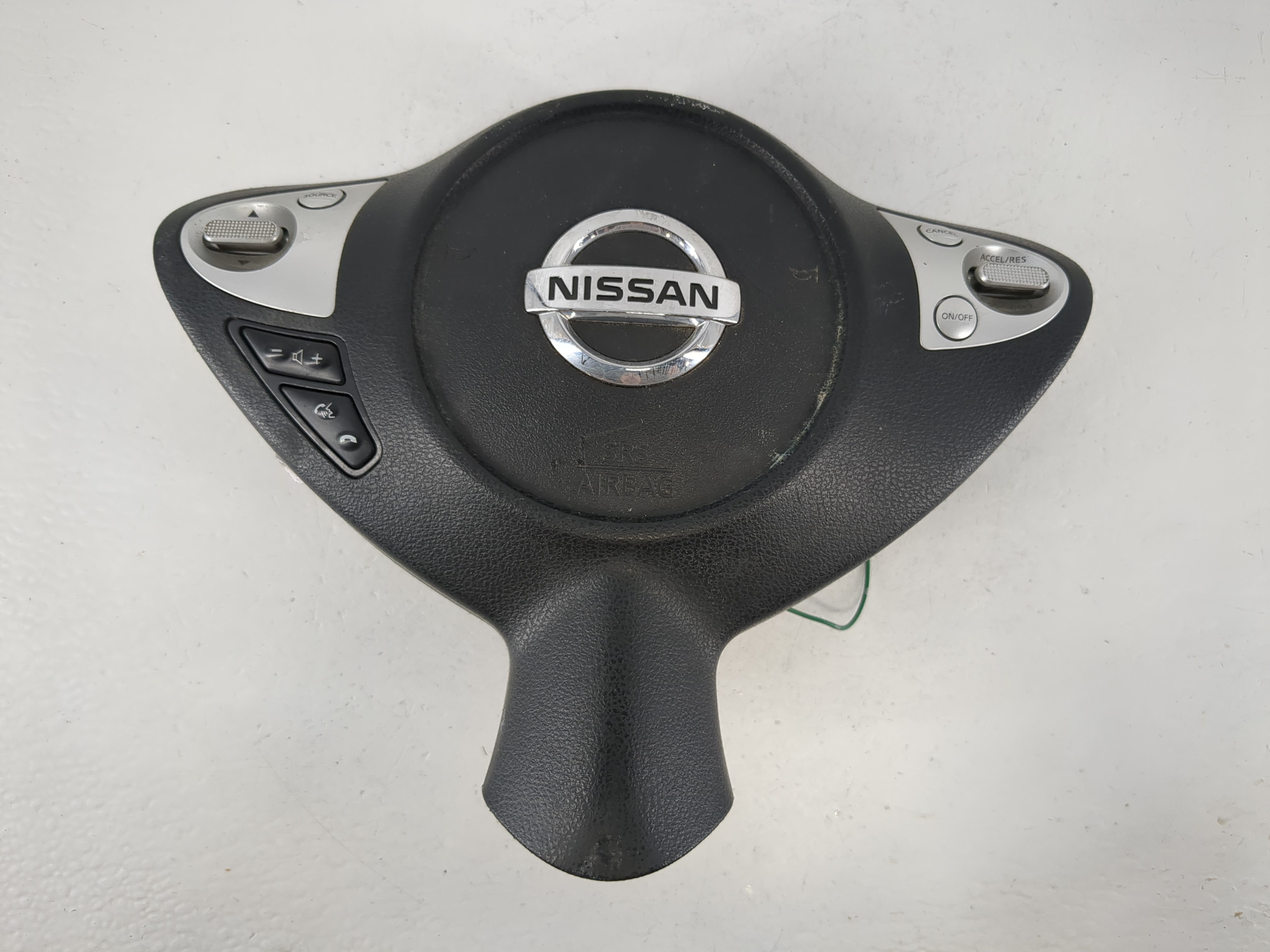 2009-2014 Nissan Maxima Air Bag Driver Left Steering Wheel Mounted Fits Fits 2009 2010 2011 2012 2013 2014 OEM Used Auto Parts - Oemusedautoparts1.com