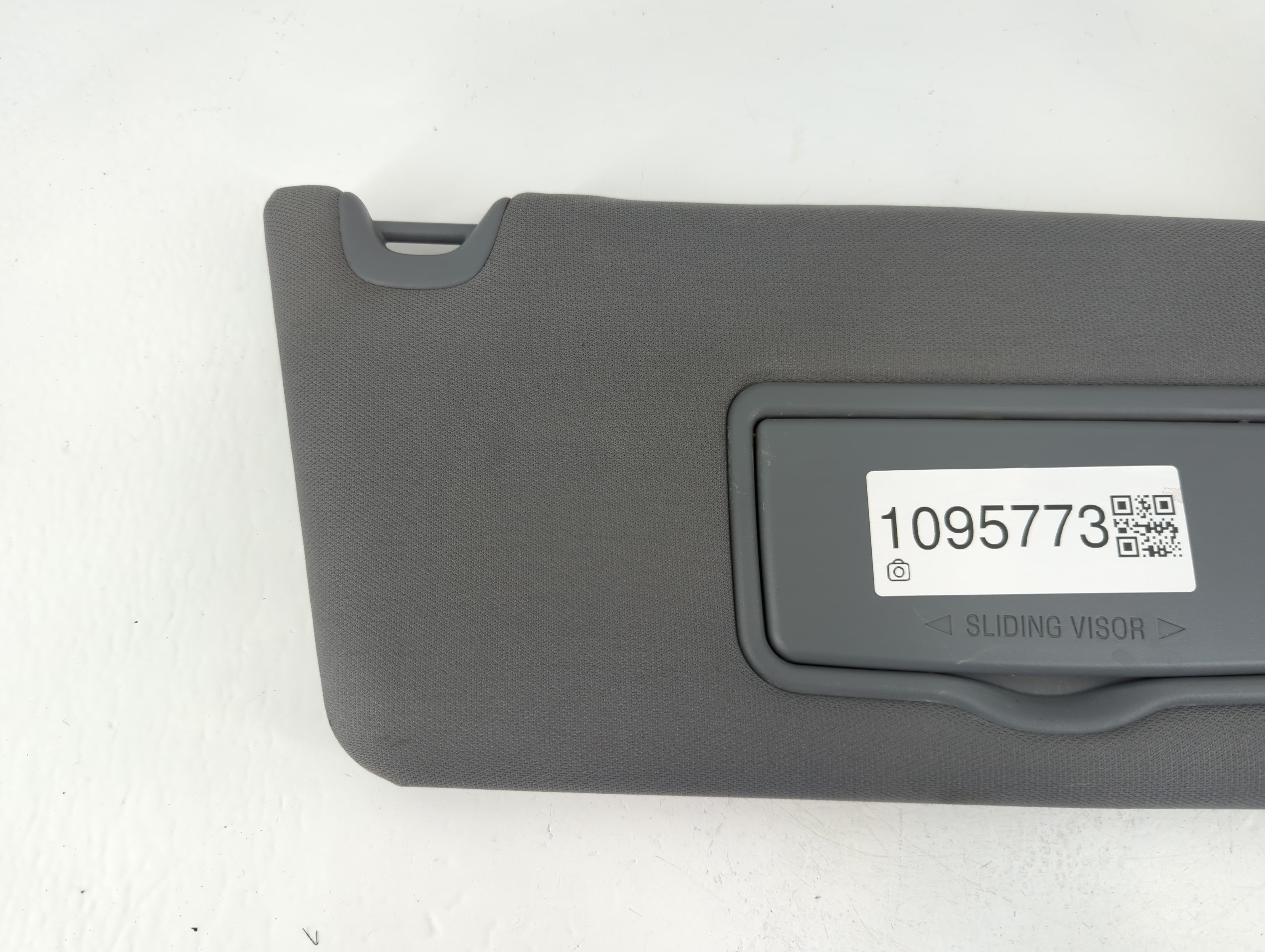 2011-2014 Ford F-150 Sun Visor Shade Replacement Passenger Right Mirror Fits Fits 2011 2012 2013 2014 OEM Used Auto Parts - Oemusedautoparts1.com