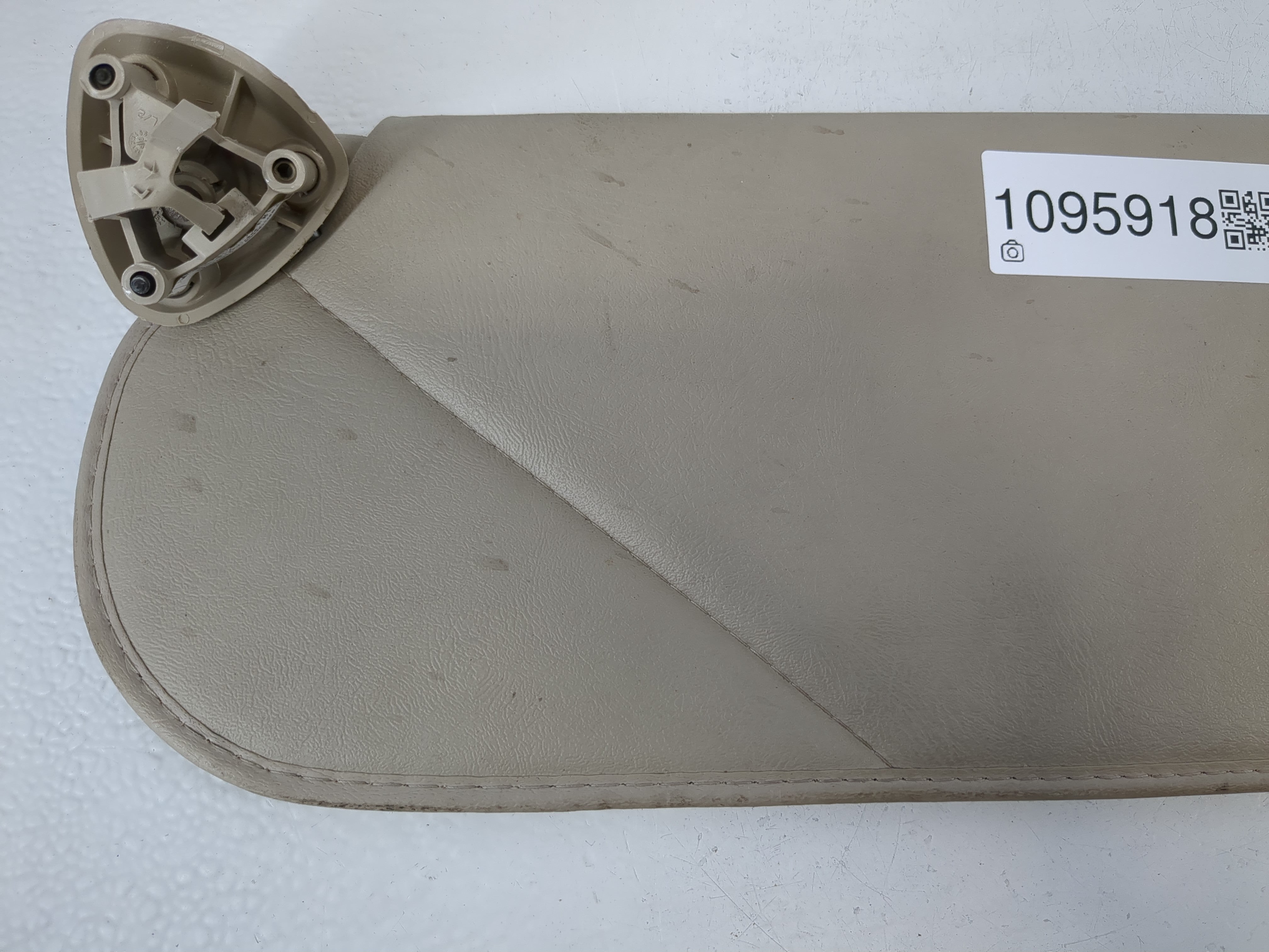 2003-2021 Chevrolet Express 2500 Sun Visor Shade Replacement Passenger Right Mirror Fits OEM Used Auto Parts - Oemusedautoparts1.com
