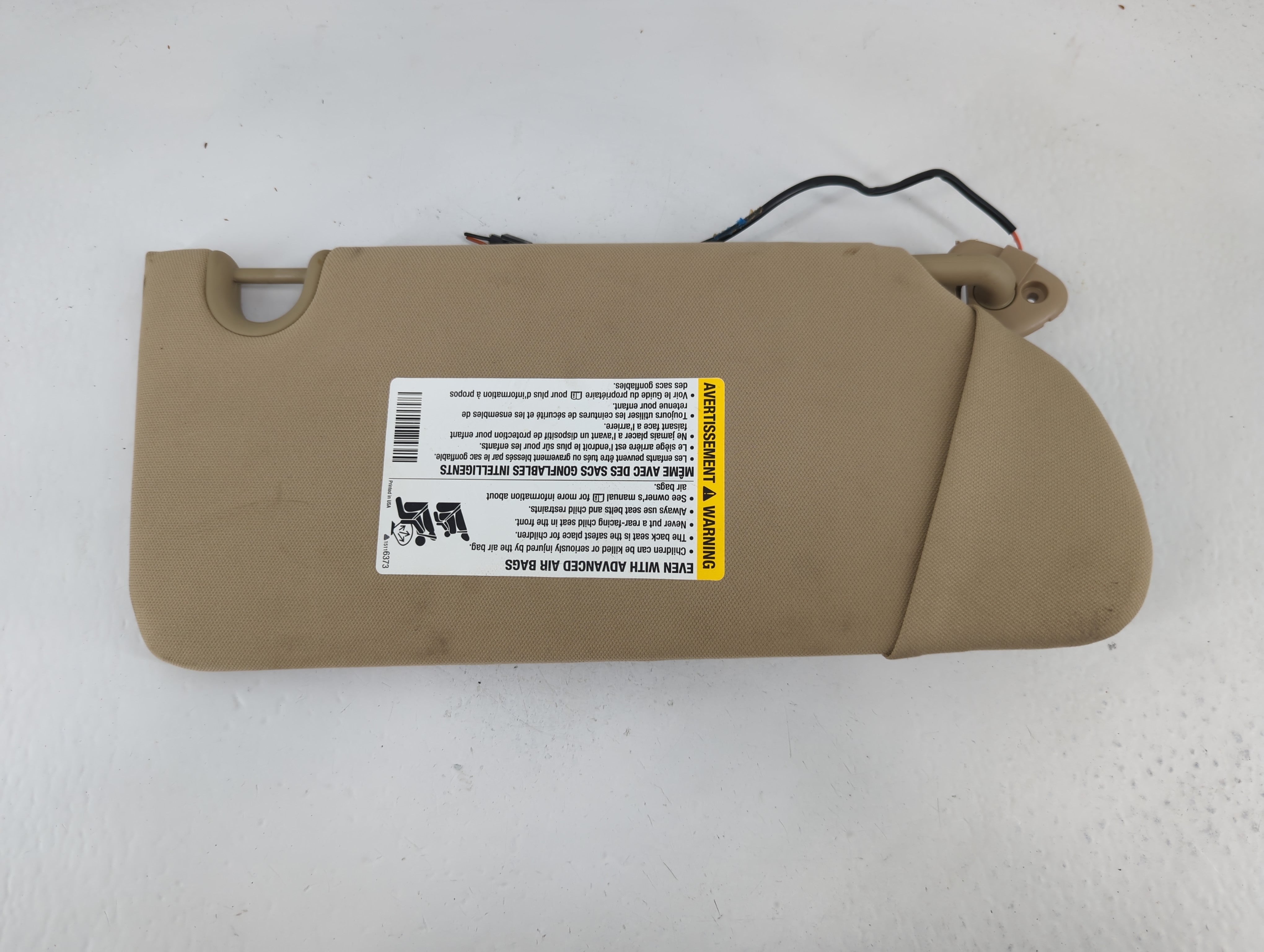 2006-2011 Buick Lucerne Sun Visor Shade Replacement Driver Left Mirror Fits Fits 2006 2007 2008 2009 2010 2011 OEM Used Auto Parts - Oemusedautoparts1.com