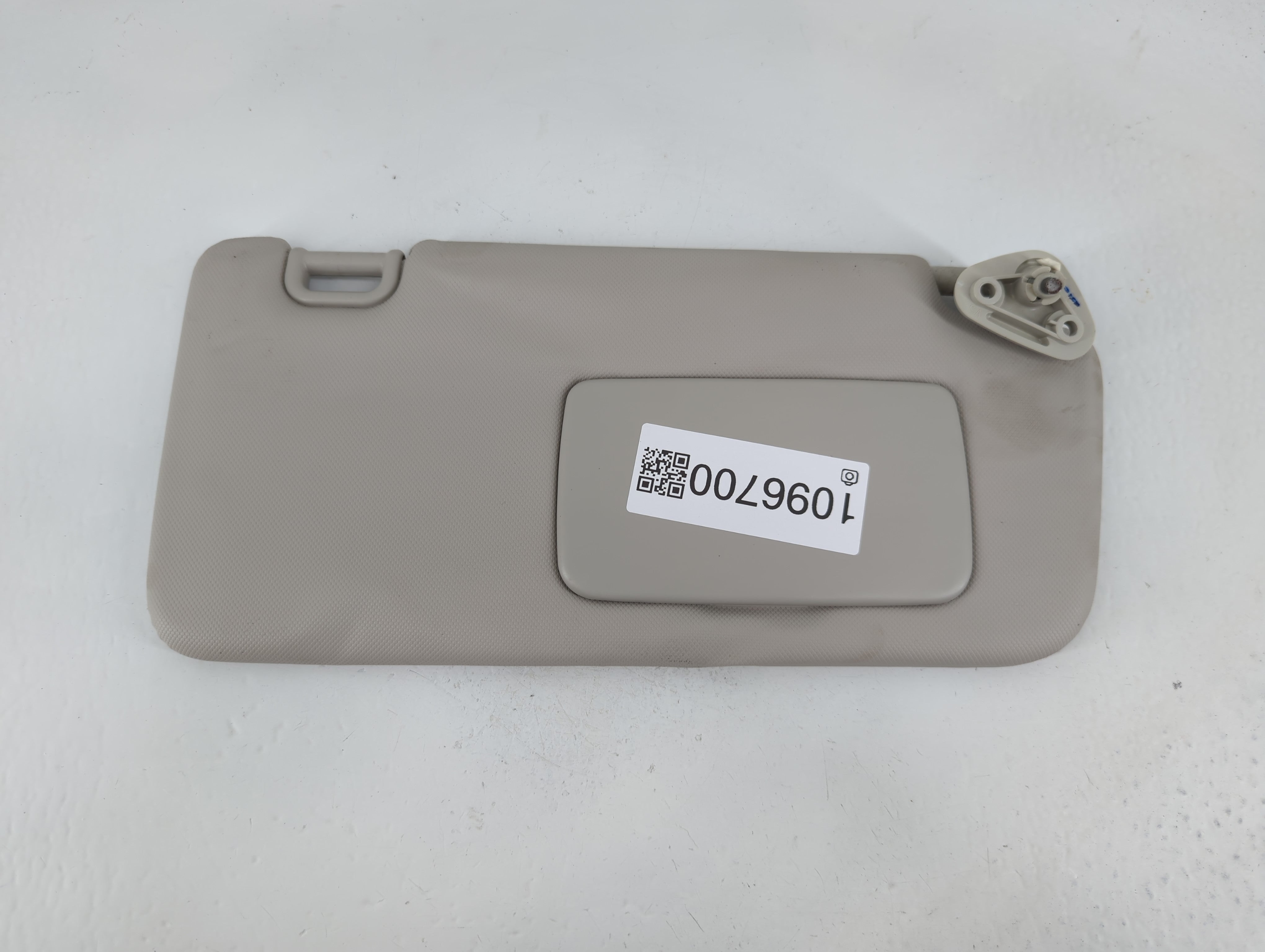 2012-2014 Subaru Impreza Sun Visor Shade Replacement Passenger Right Mirror Fits Fits 2012 2013 2014 OEM Used Auto Parts - Oemusedautoparts1.com