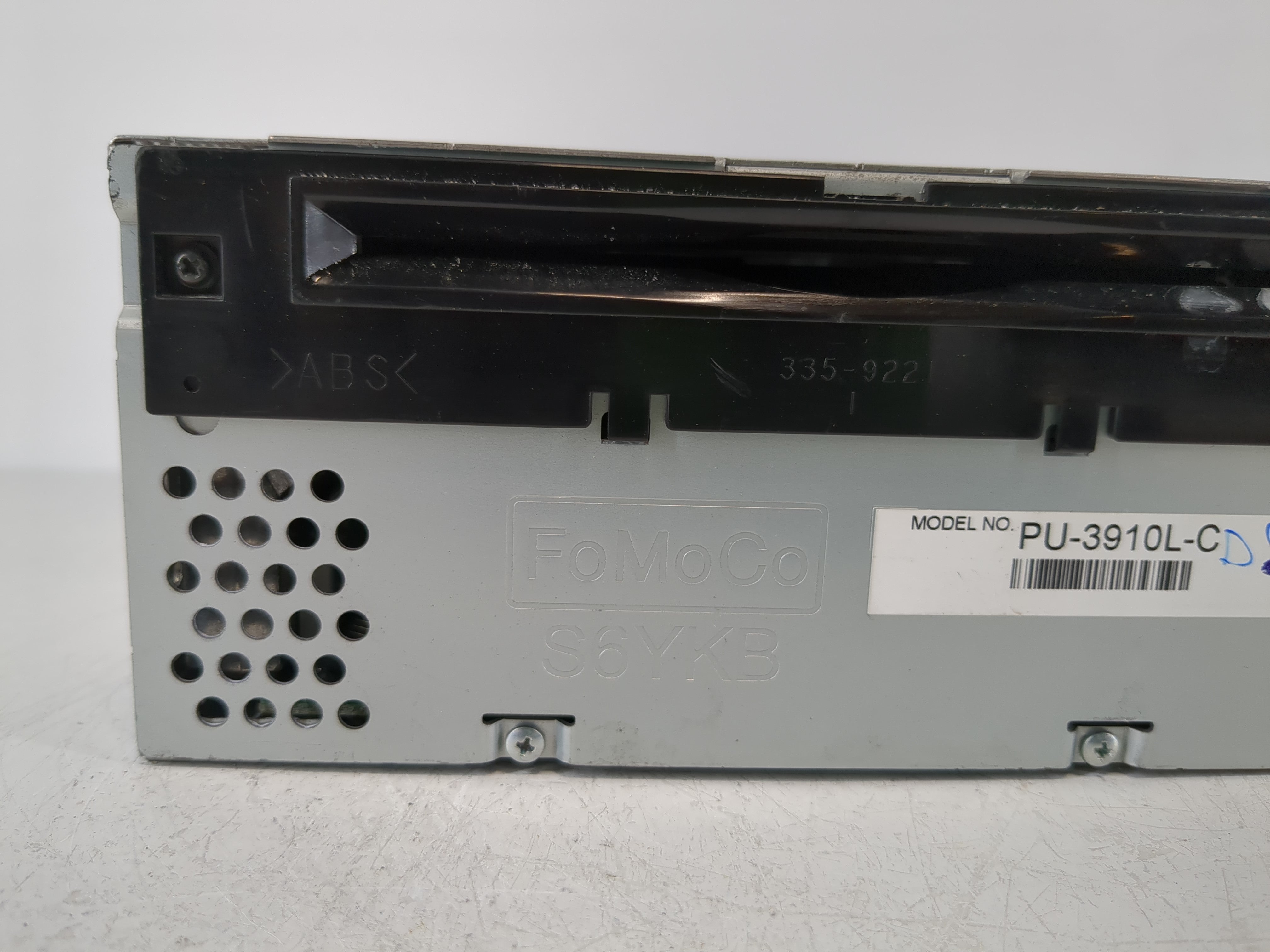 2014-2015 Lincoln Mkx Radio AM FM Cd Player Receiver Replacement P/N:ET4T 19C107 JC Fits Fits 2013 2014 2015 OEM Used Auto Parts - Oemusedautoparts1.com