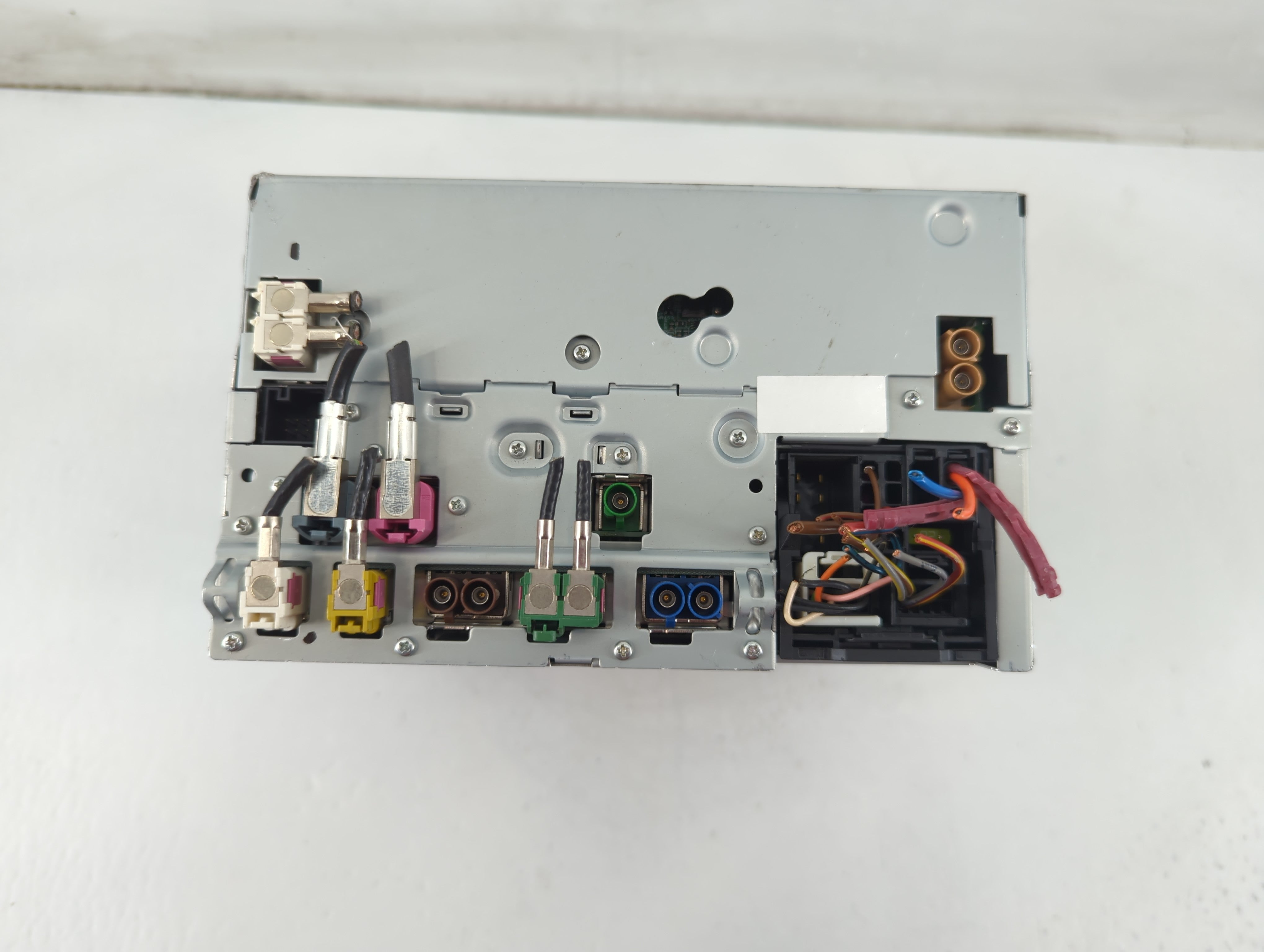 2013 Mercedes-Benz E350 Radio AM FM Cd Player Receiver Replacement P/N:A 212 900 19 19 Fits OEM Used Auto Parts - Oemusedautoparts1.com
