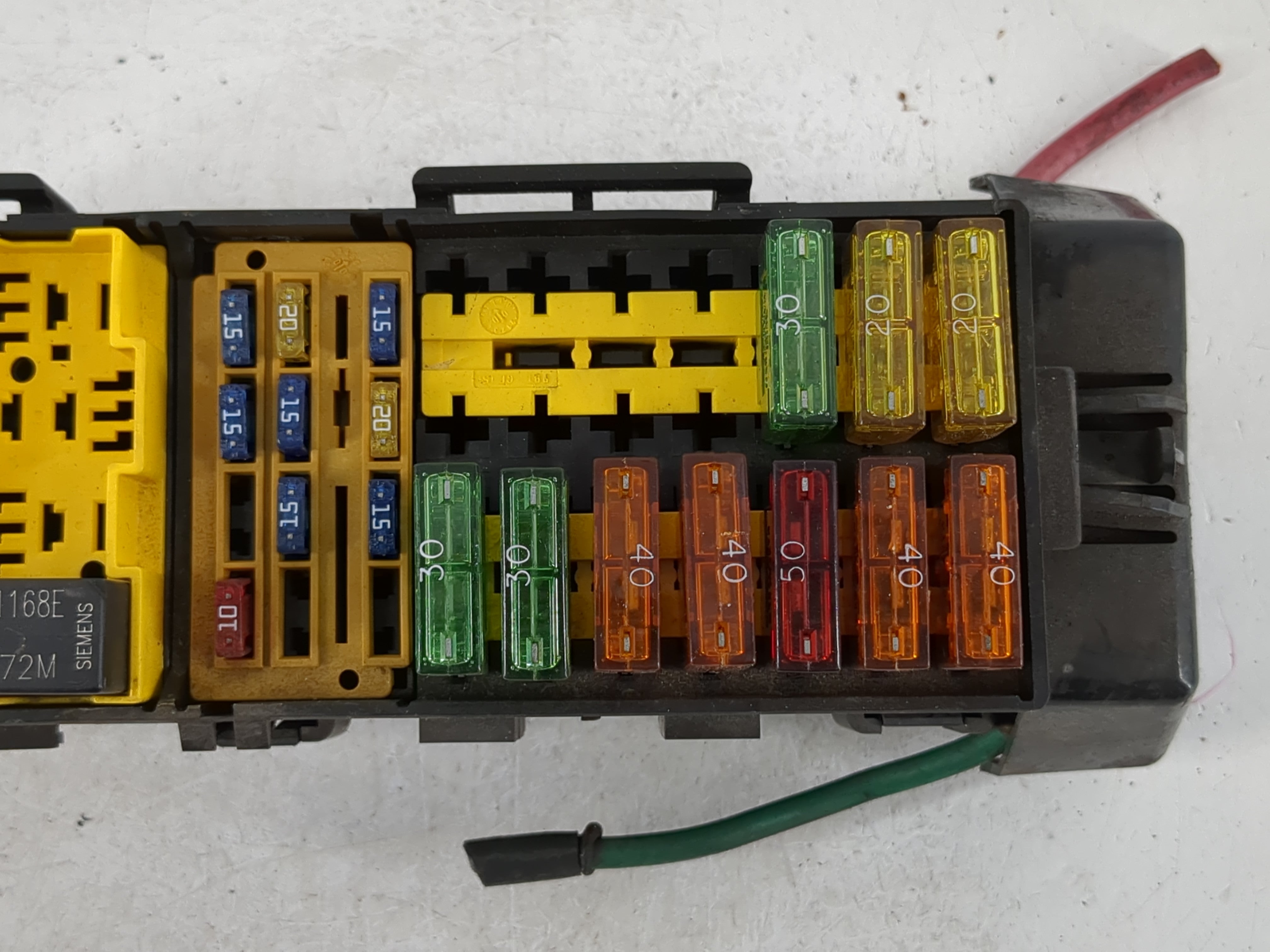 2000-2004 Jeep Grand Cherokee Fusebox Fuse Box Panel Relay Module P/N:56038363AC Fits Fits 2000 2001 2002 2003 2004 OEM Used Auto Parts - Oemusedautoparts1.com