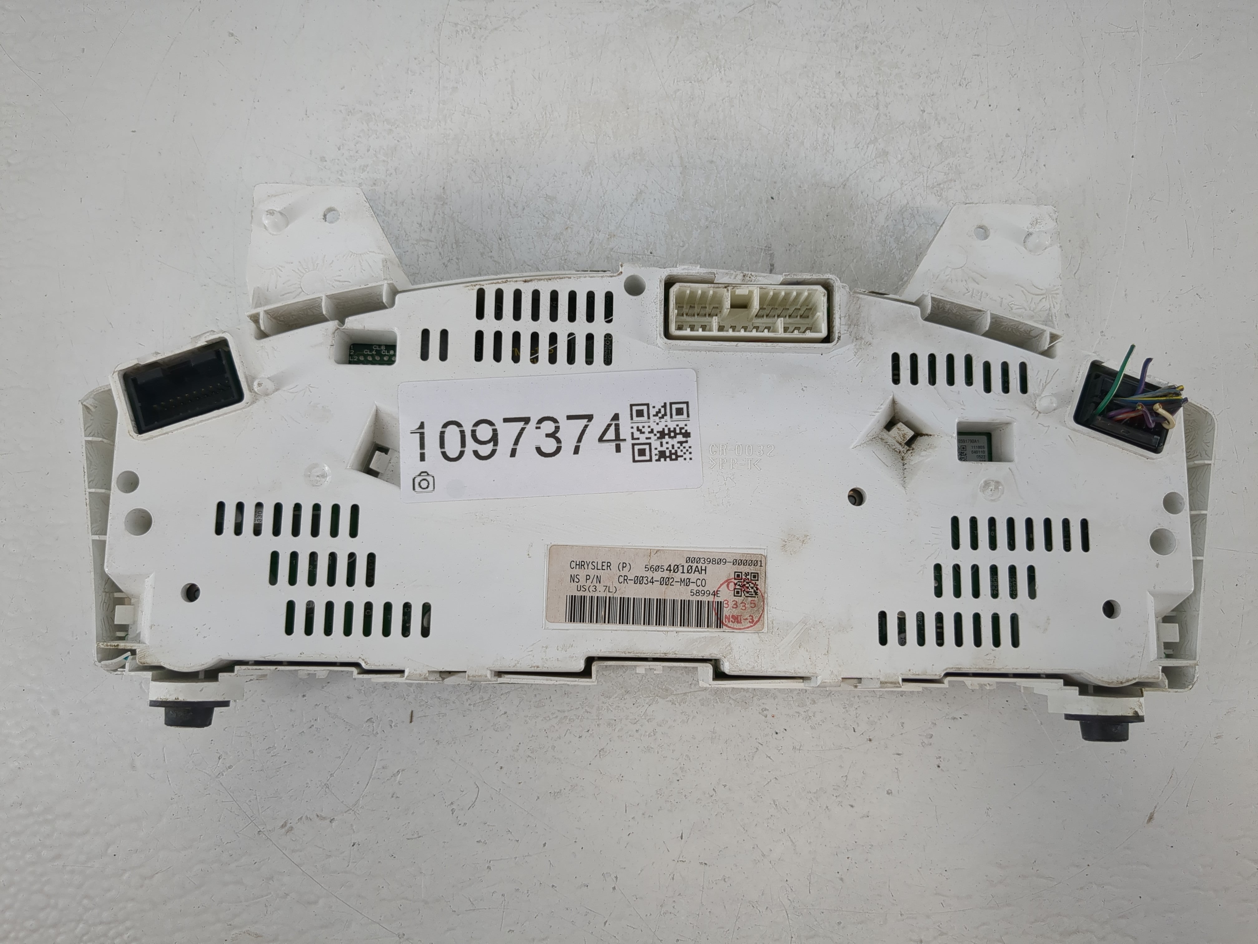 2006 Jeep Grand Cherokee Instrument Cluster Speedometer Gauges P/N:56054010AH Fits OEM Used Auto Parts - Oemusedautoparts1.com
