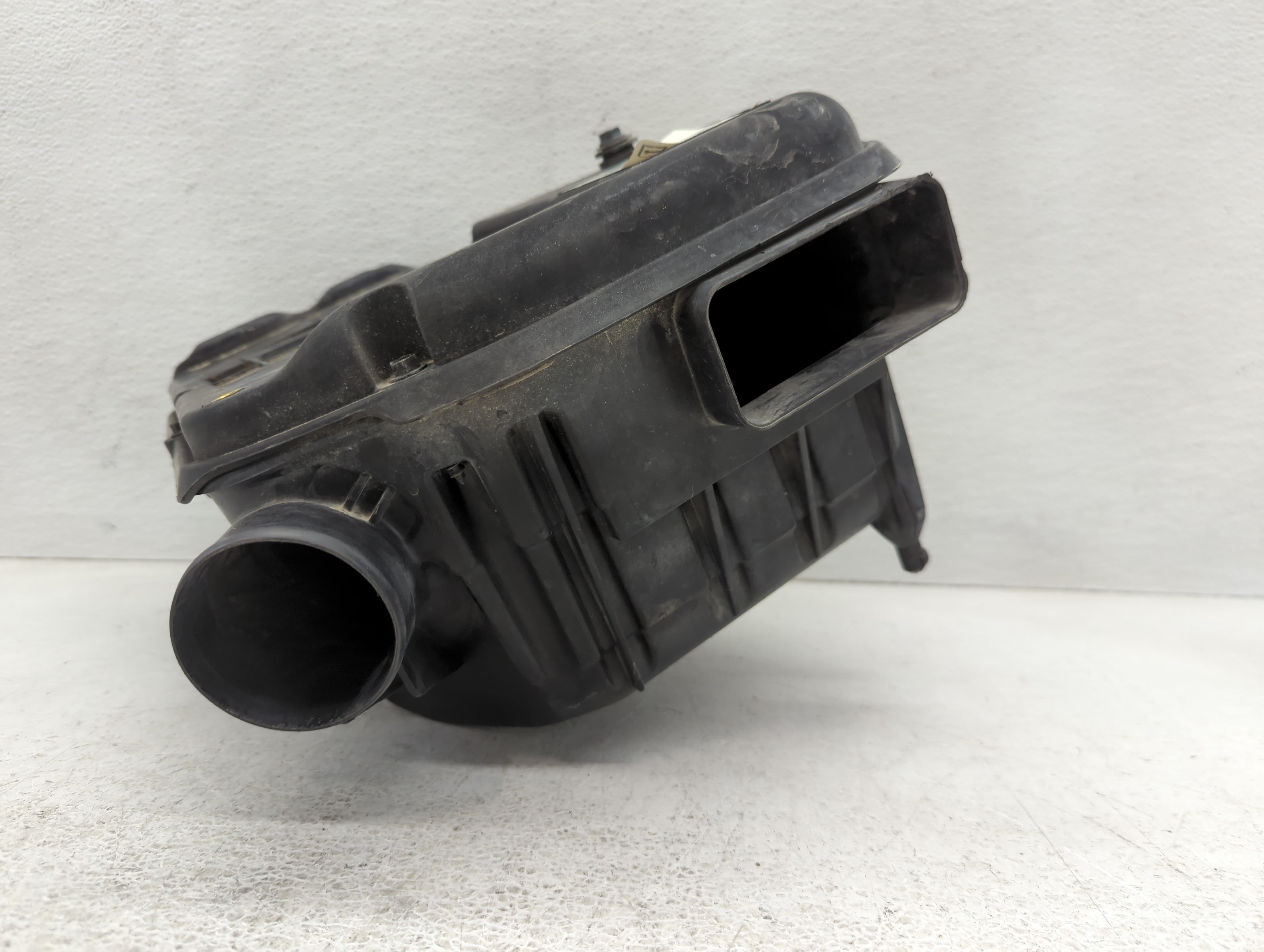 2011-2017 Jeep Patriot Air Cleaner Intake-duct Hose Tube - Oemusedautoparts1.com