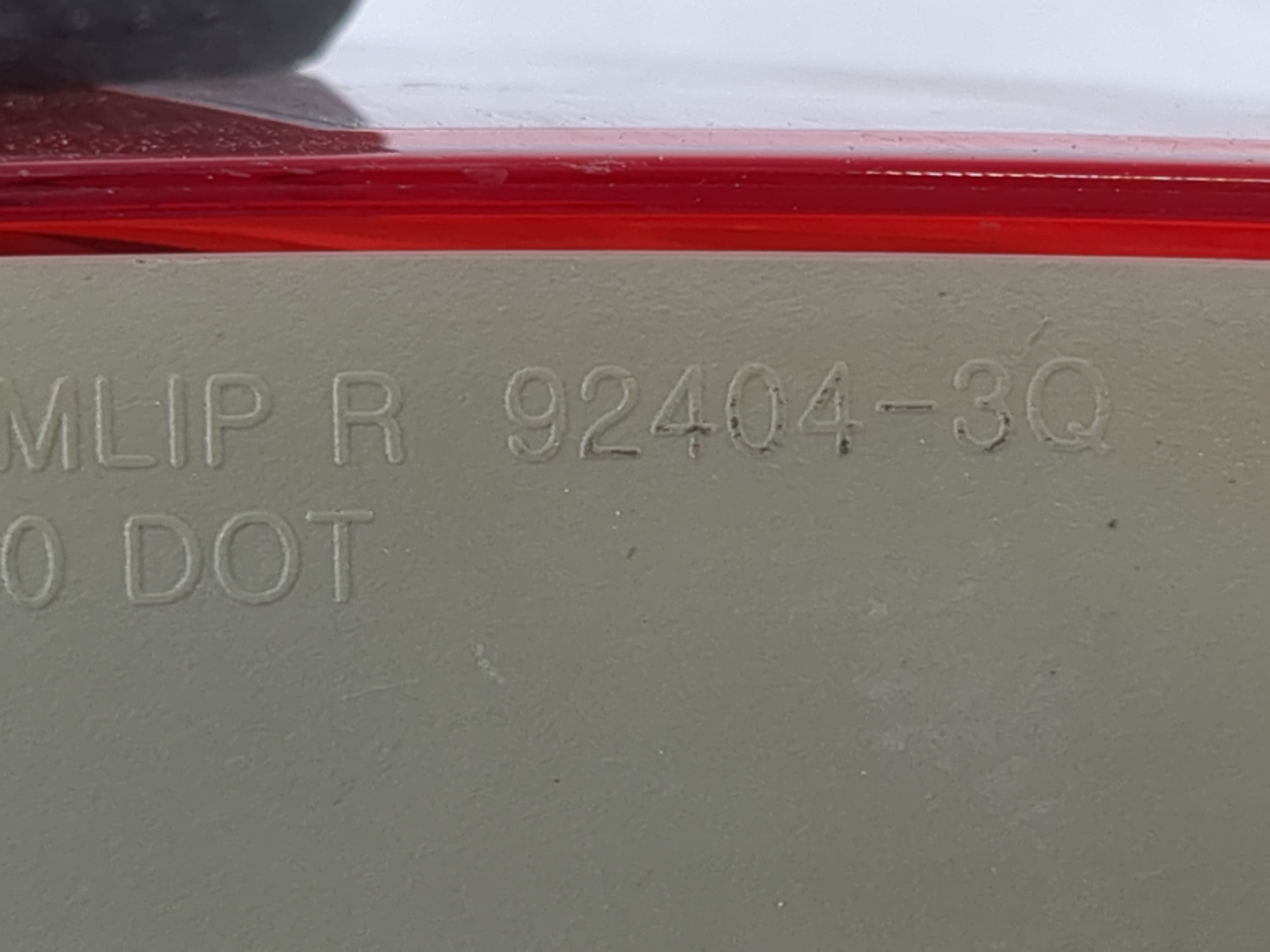 2011-2014 Hyundai Sonata Tail Light Assembly Passenger Right OEM P/N:92404-3Q Fits Fits 2011 2012 2013 2014 OEM Used Auto Parts - Oemusedautoparts1.com