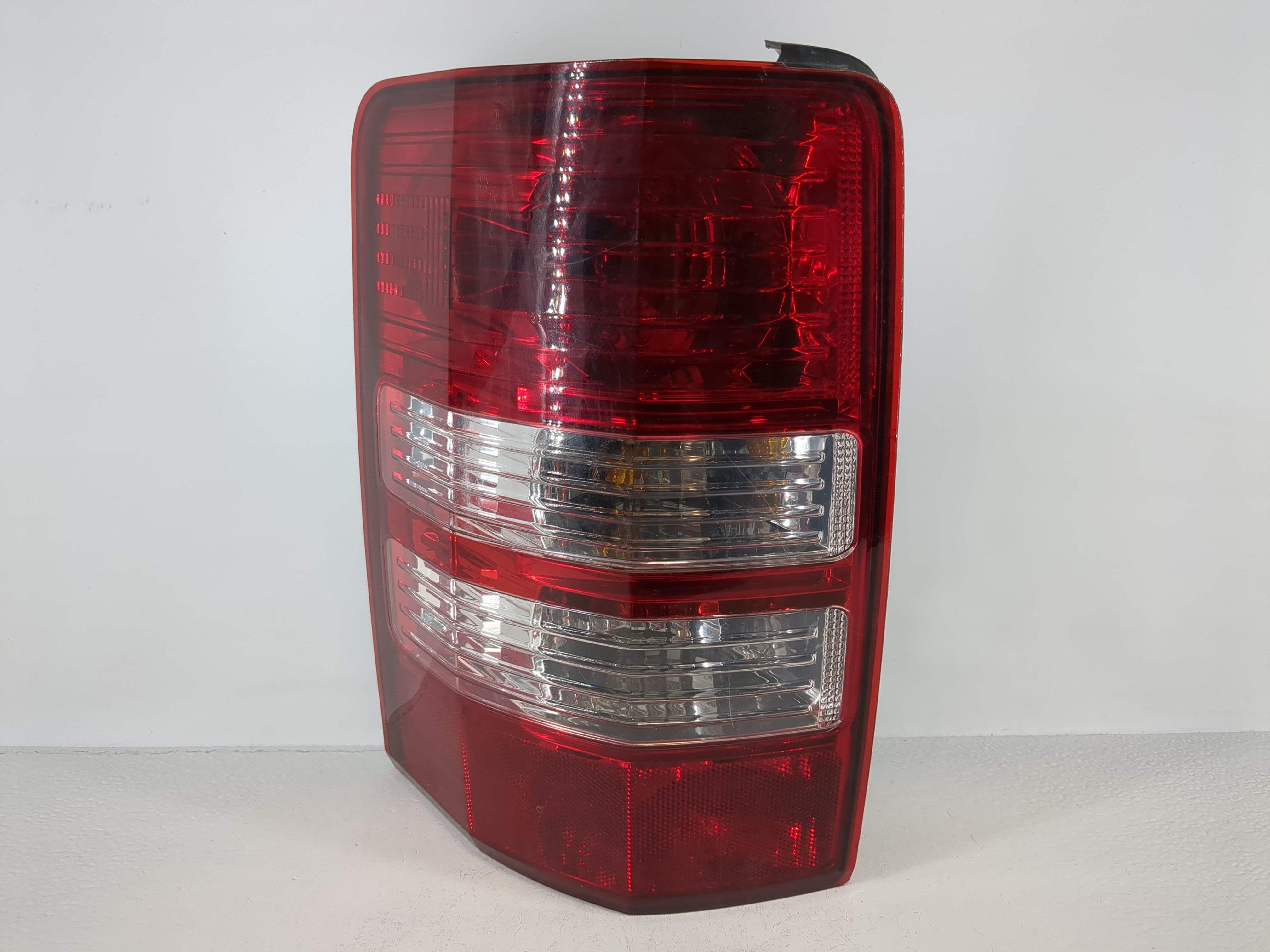 2008-2012 Jeep Liberty Tail Light Assembly Driver Left OEM P/N:55157347AC Fits Fits 2008 2009 2010 2011 2012 OEM Used Auto Parts - Oemusedautoparts1.com