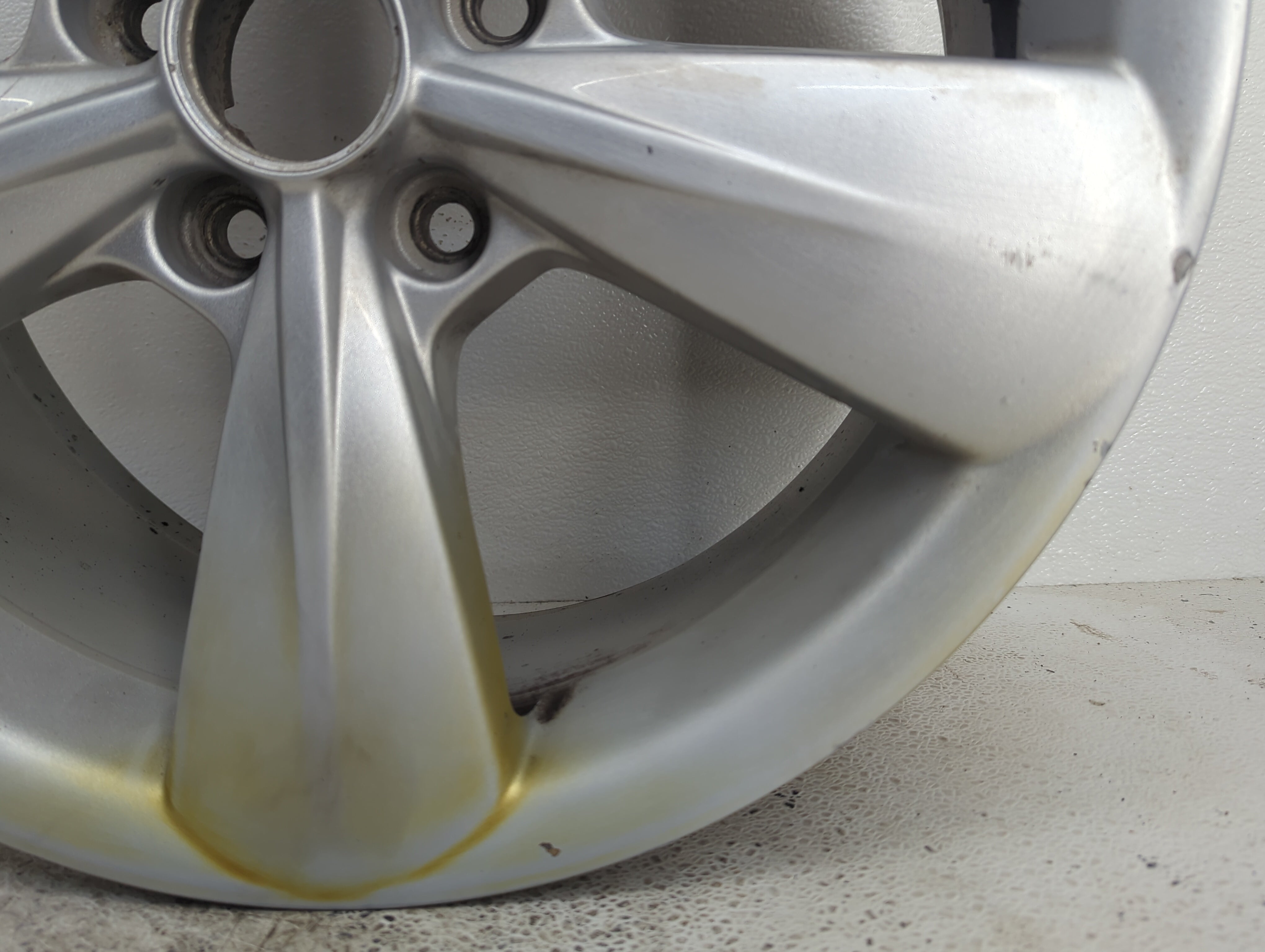 2013-2014 Ford Mustang Wheel Rim Oem - Oemusedautoparts1.com