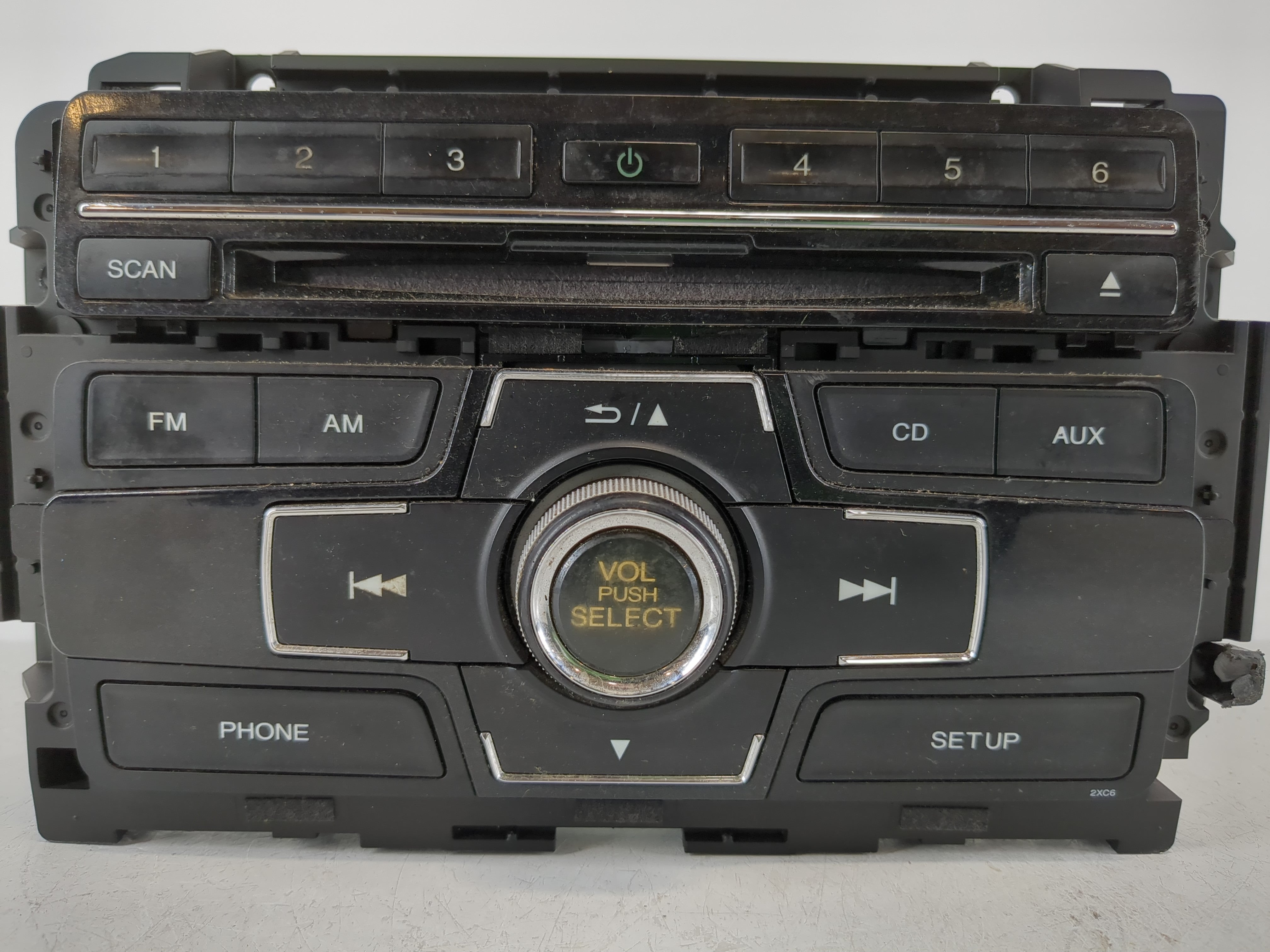 2013-2015 Honda Civic Radio AM FM Cd Player Receiver Replacement P/N:39100-TS8-L314-M1 39100-TR3-A314-M1 Fits Fits 2013 2014 2015 OEM Used Auto Parts - Oemusedautoparts1.com