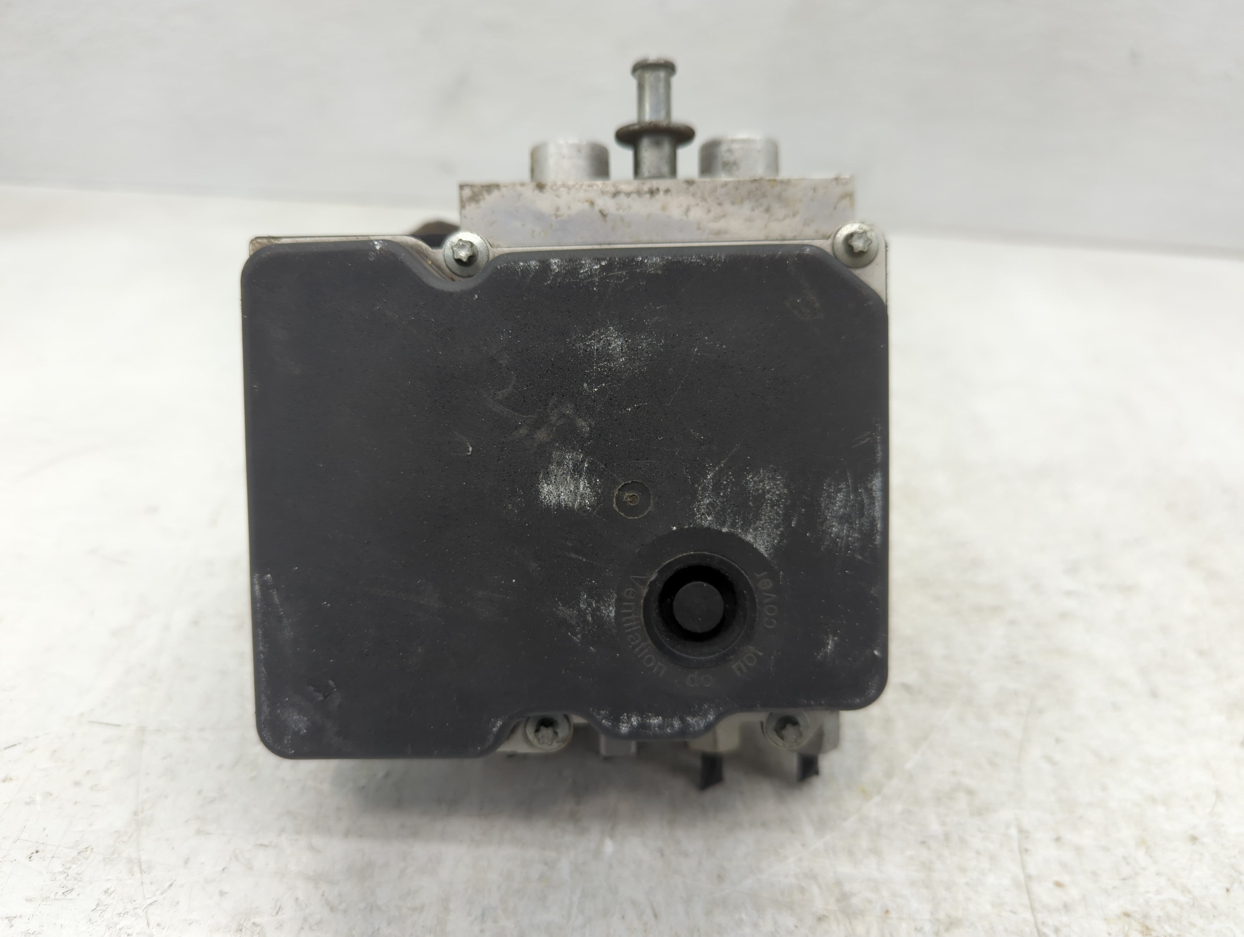 2013-2014 Ford F-150 ABS Pump Control Module Replacement P/N:23131610 4X2 RSC, DL34-2C405-A Fits Fits 2013 2014 OEM Used Auto Parts - Oemusedautoparts1.com