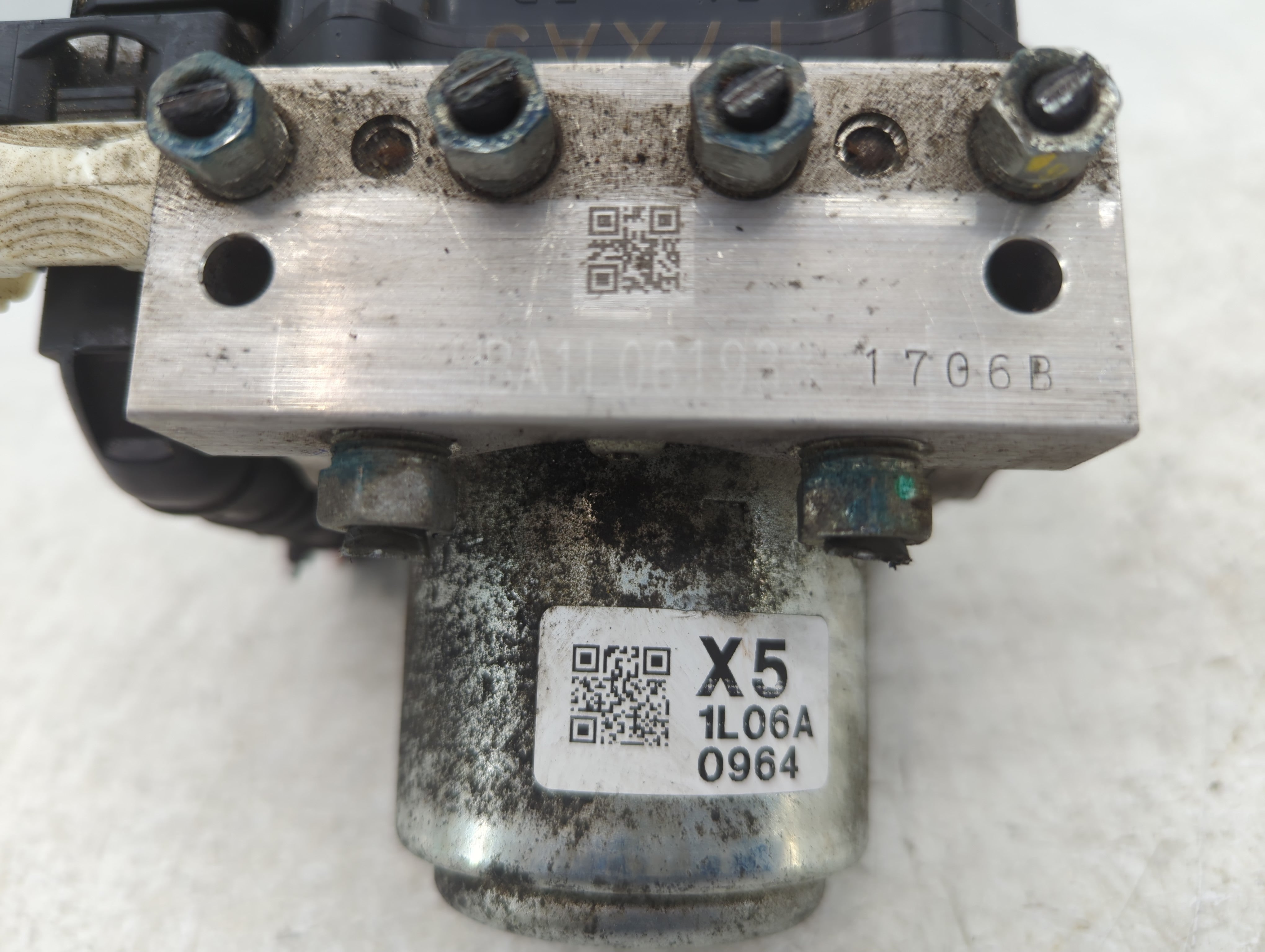 2019-2022 Honda Hr-V ABS Pump Control Module Replacement P/N:X51L06A0964 Fits Fits 2019 2020 2021 2022 OEM Used Auto Parts - Oemusedautoparts1.com