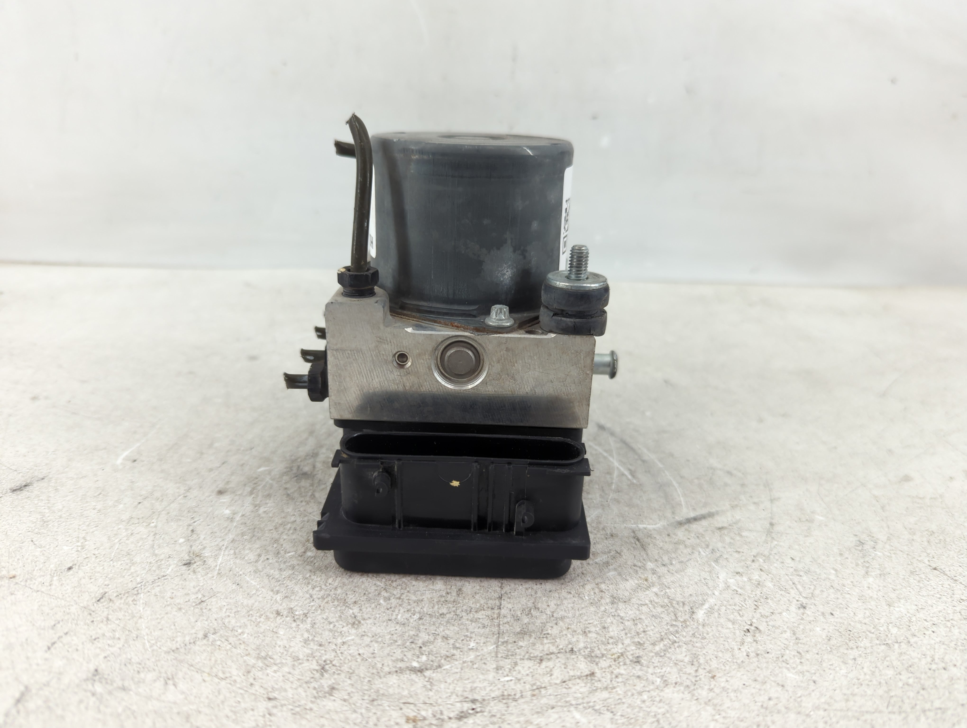 2007-2010 Hyundai Elantra ABS Pump Control Module Replacement P/N:58920-2H300 0 265 231 838 Fits Fits 2007 2008 2009 2010 OEM Used Auto Parts - Oemusedautoparts1.com