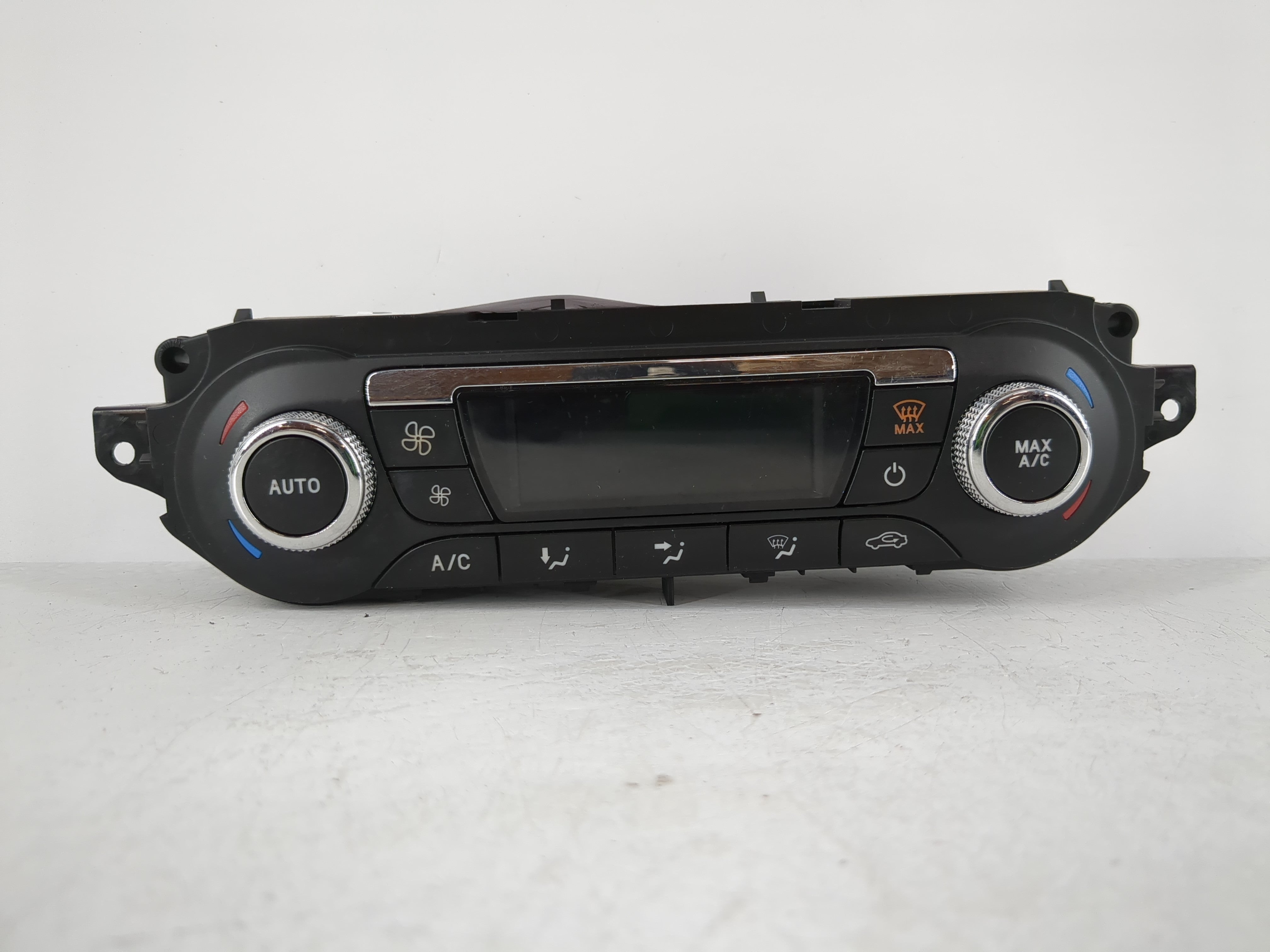 2013-2015 Ford Escape Climate Control Module Temperature AC/Heater Replacement P/N:CJ5T-18C612-BA Fits Fits 2013 2014 2015 OEM Used Auto Parts - Oemusedautoparts1.com