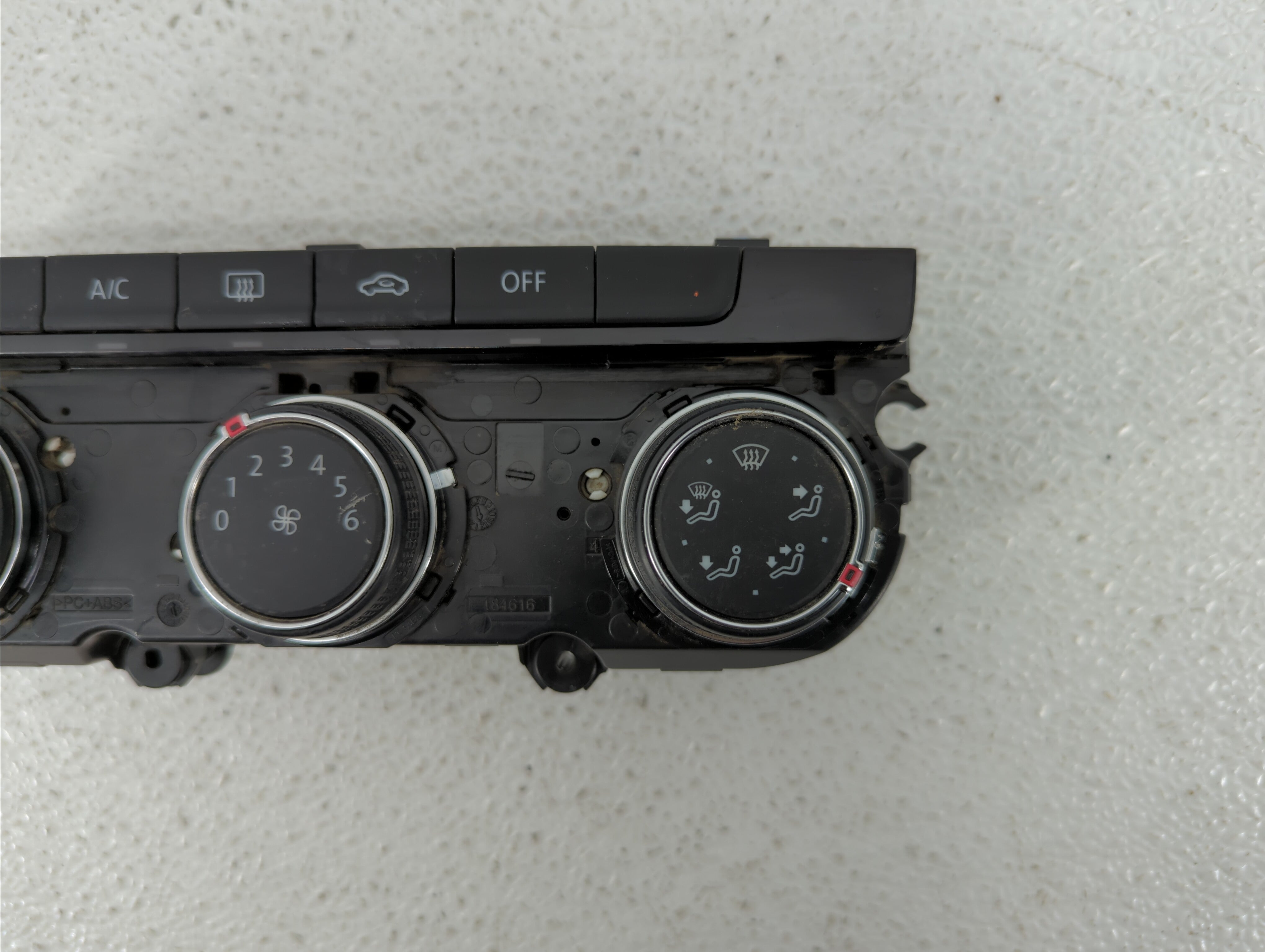 2015-2016 Volkswagen Golf Climate Control Module Temperature AC/Heater Replacement P/N:5GM907426A Fits Fits 2015 2016 OEM Used Auto Parts - Oemusedautoparts1.com