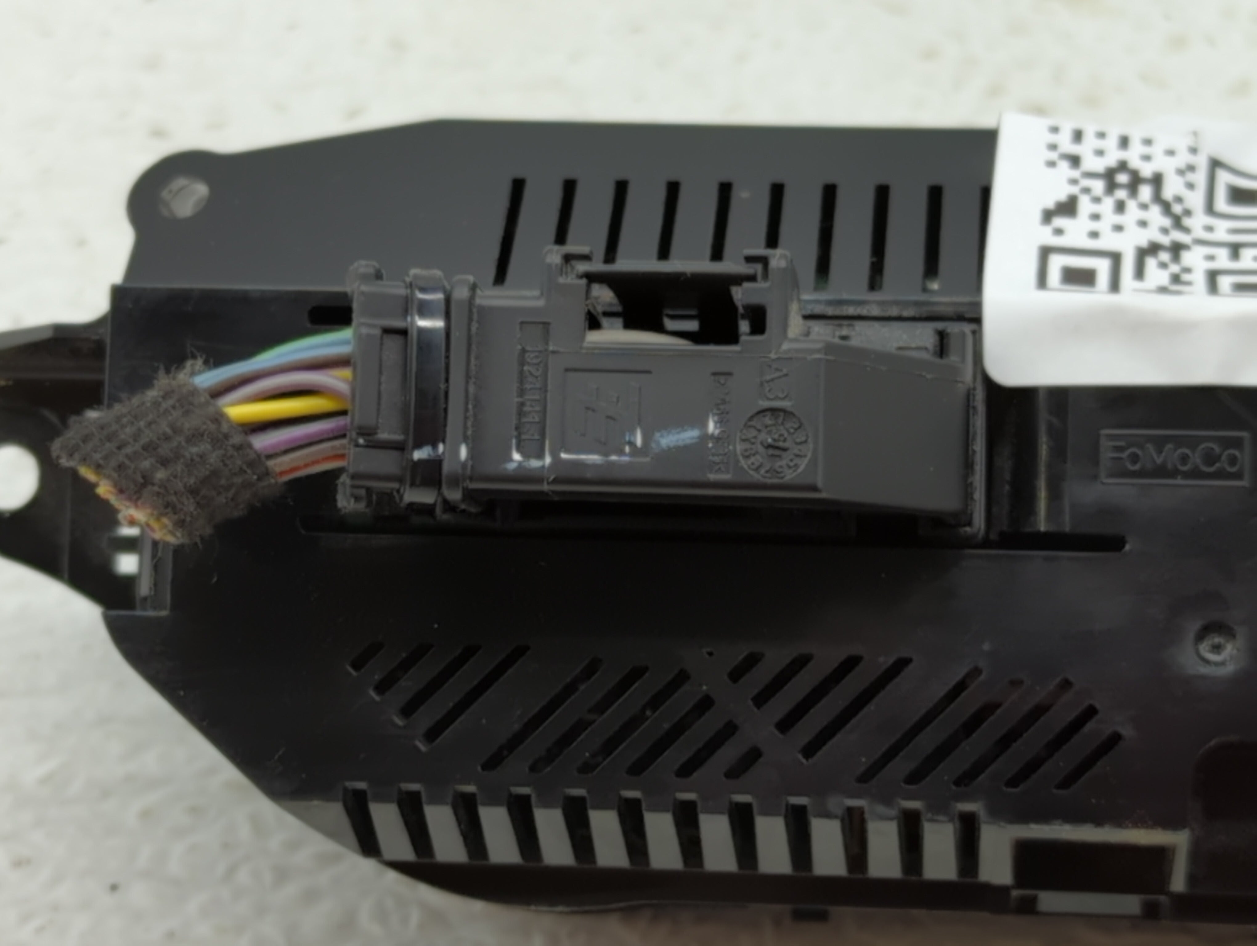2015-2016 Ford Escape Climate Control Module Temperature AC/Heater Replacement P/N:CJ5T-18C612-BE CJ5T-18C612-BC Fits OEM Used Auto Parts - Oemusedautoparts1.com