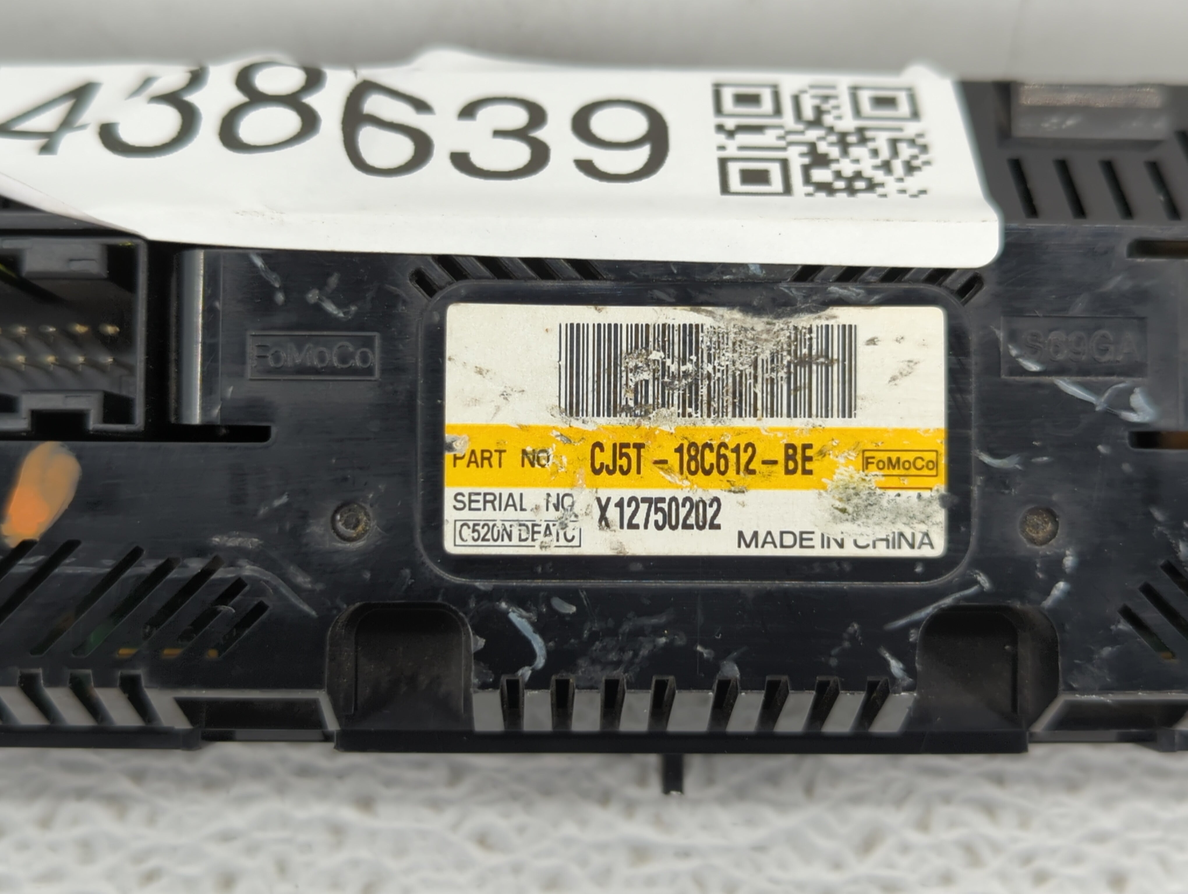 2015-2016 Ford Escape Climate Control Module Temperature AC/Heater Replacement P/N:CJ5T-18C612-BE CJ5T-18C612-BC Fits OEM Used Auto Parts - Oemusedautoparts1.com