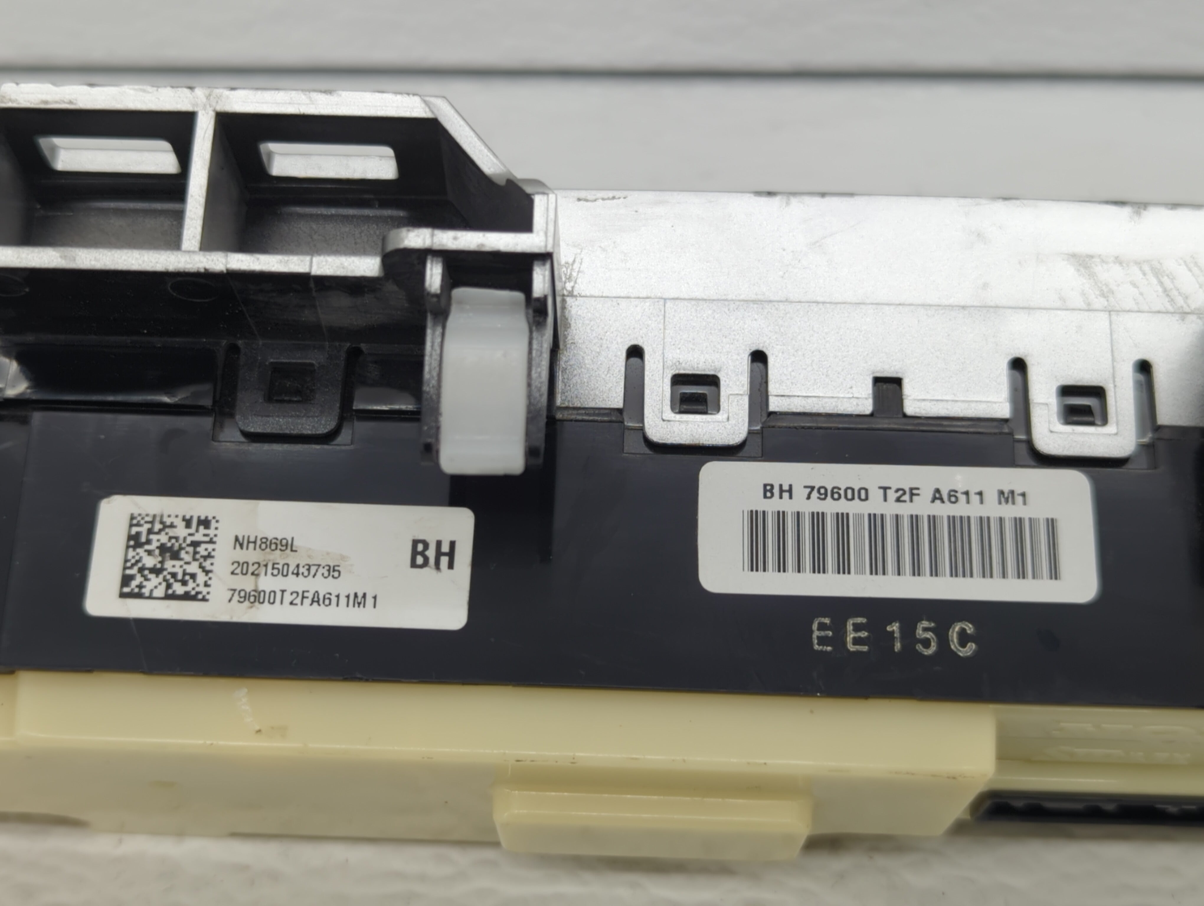 2013-2015 Honda Accord Climate Control Module Temperature AC/Heater Replacement P/N:79600T2FA611M1 79500T2FC010M1 Fits OEM Used Auto Parts - Oemusedautoparts1.com