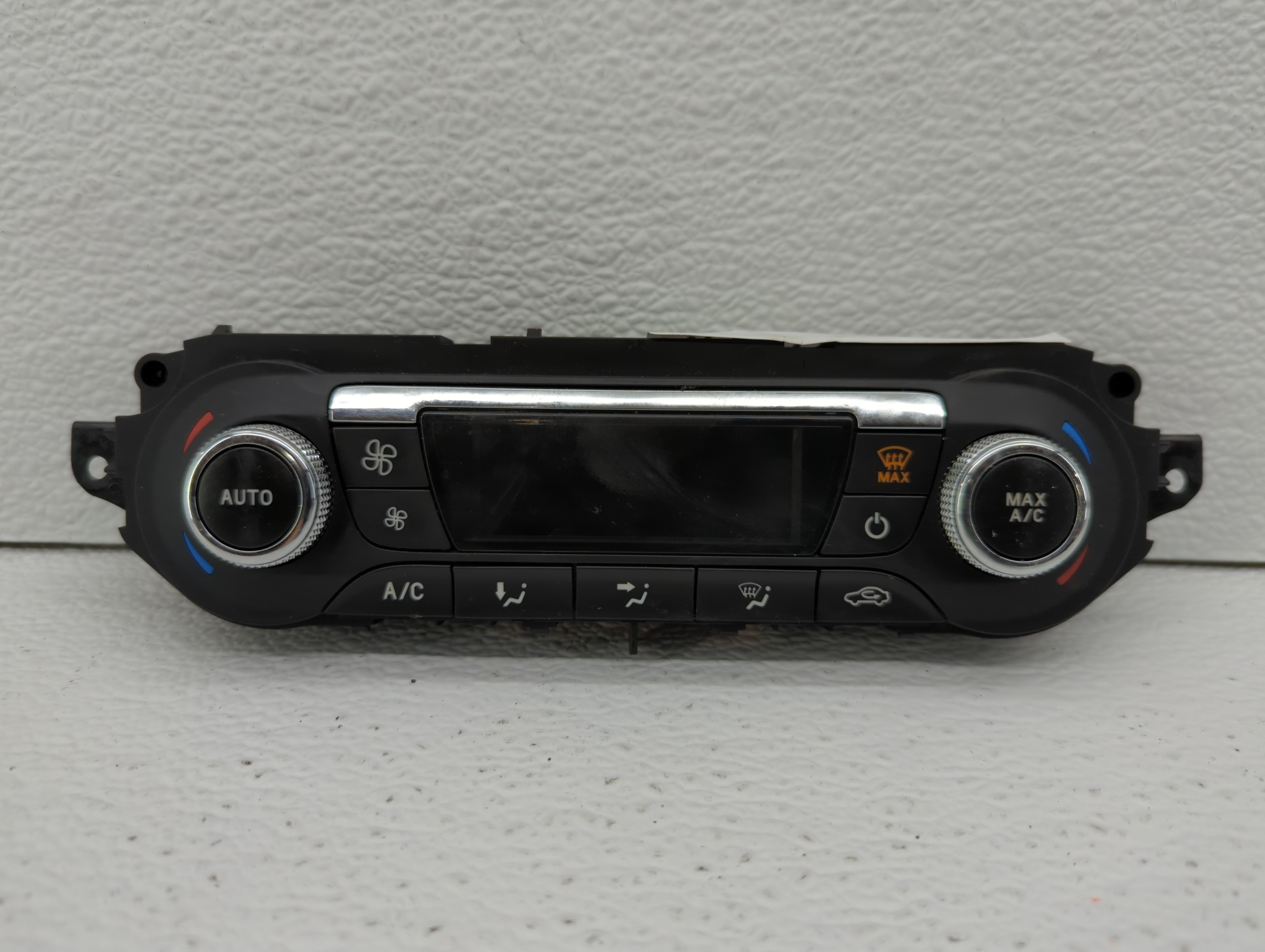 2015-2016 Ford Escape Climate Control Module Temperature AC/Heater Replacement P/N:CJ5T-18C612-BE Fits Fits 2015 2016 OEM Used Auto Parts - Oemusedautoparts1.com