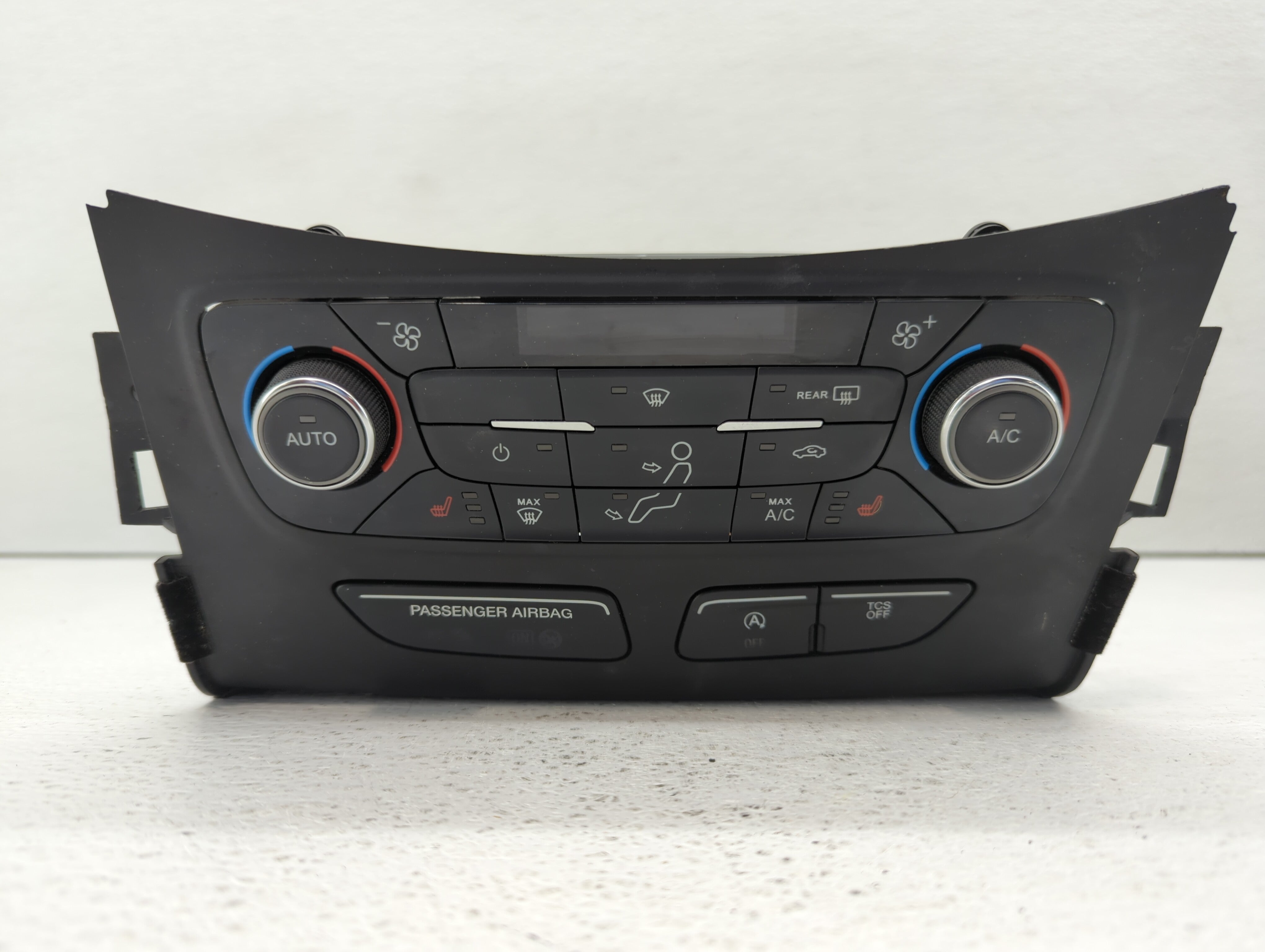 2017 Ford Escape Climate Control Module Temperature AC/Heater Replacement P/N:GJ5T-18C612-EA GJ5T-18C612-FA, GJ5T-18C612-CH Fits OEM Used Auto Parts - Oemusedautoparts1.com