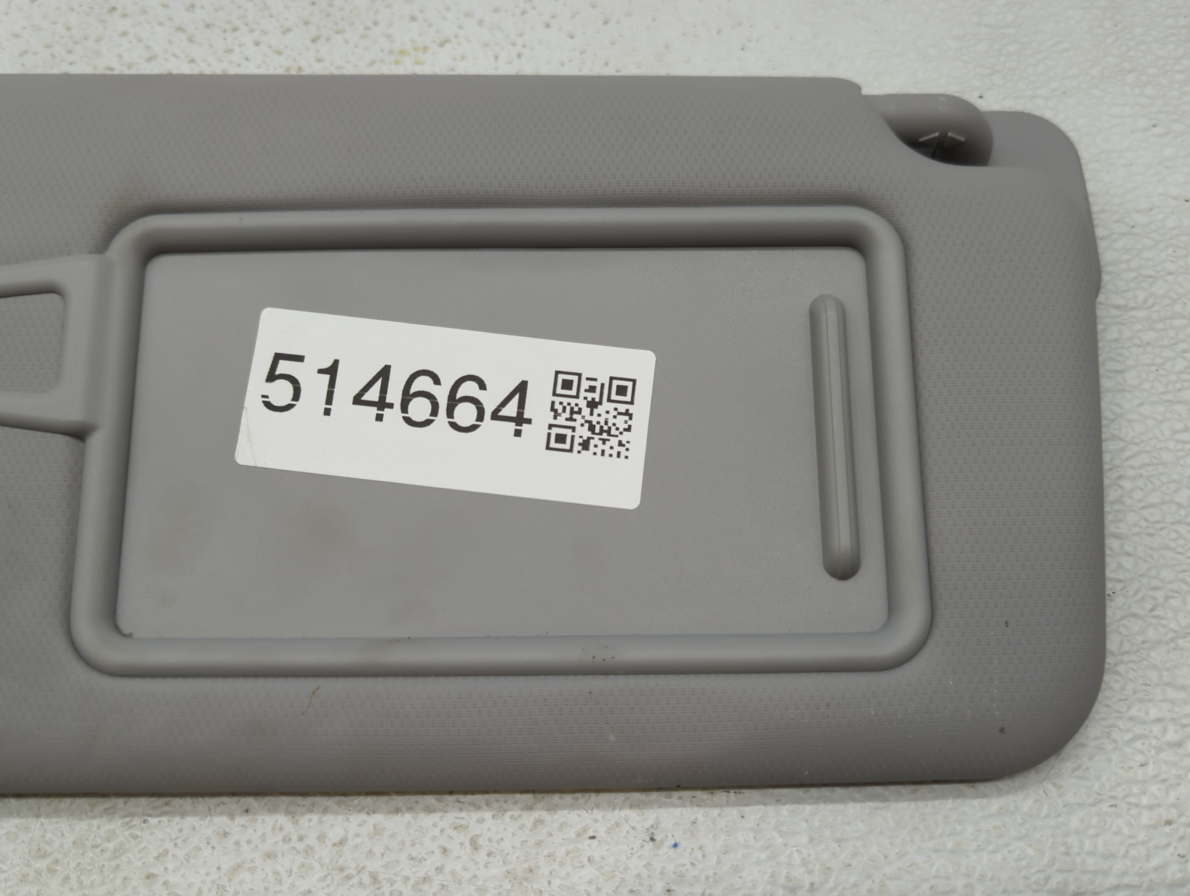 2016-2021 Hyundai Tucson Sun Visor Shade Replacement Passenger Right Mirror Fits Fits 2016 2017 2018 2019 2020 2021 OEM Used Auto Parts - Oemusedautoparts1.com
